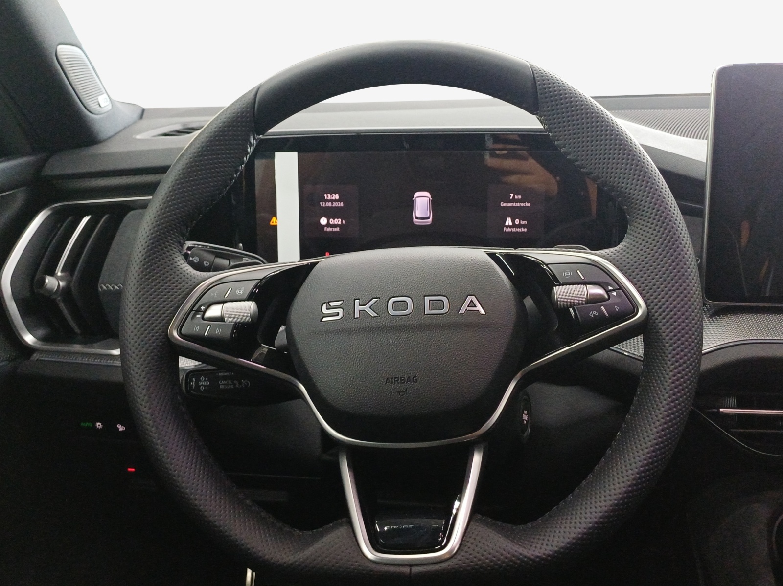 SKODA Kodiaq 1.5 TSI PHEV Sportline-image-9