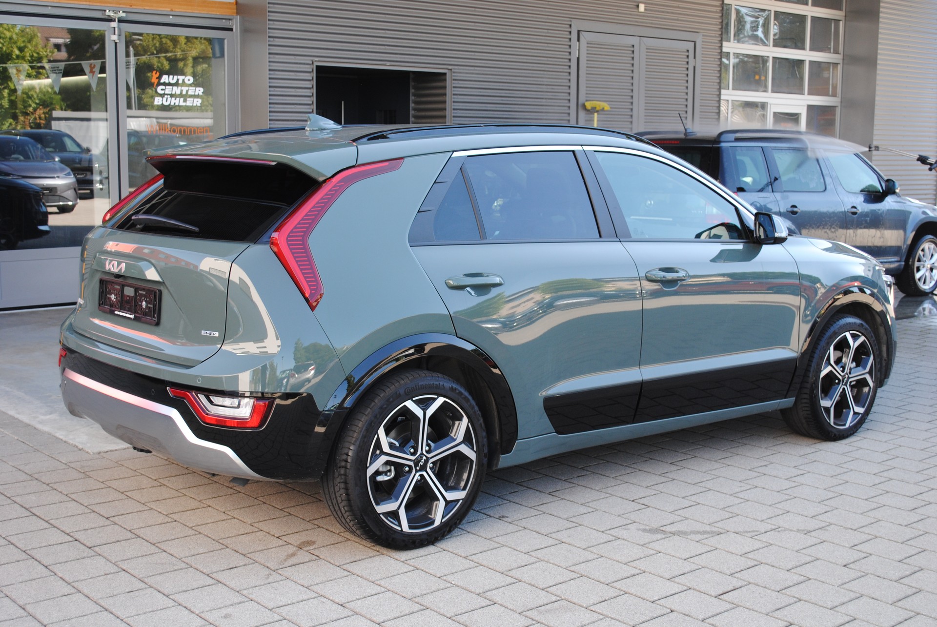 KIA Niro 1.6GDi Plug-in Hybrid Power Edition DCT-image-6