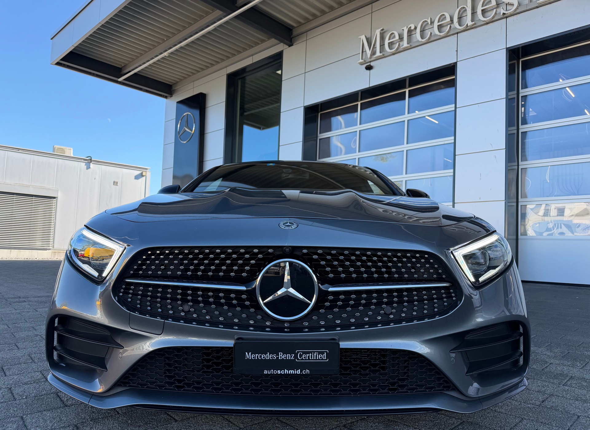 MERCEDES-BENZ CLS 450 4Matic AMG Line 9G-Tronic-showroom-element-2
