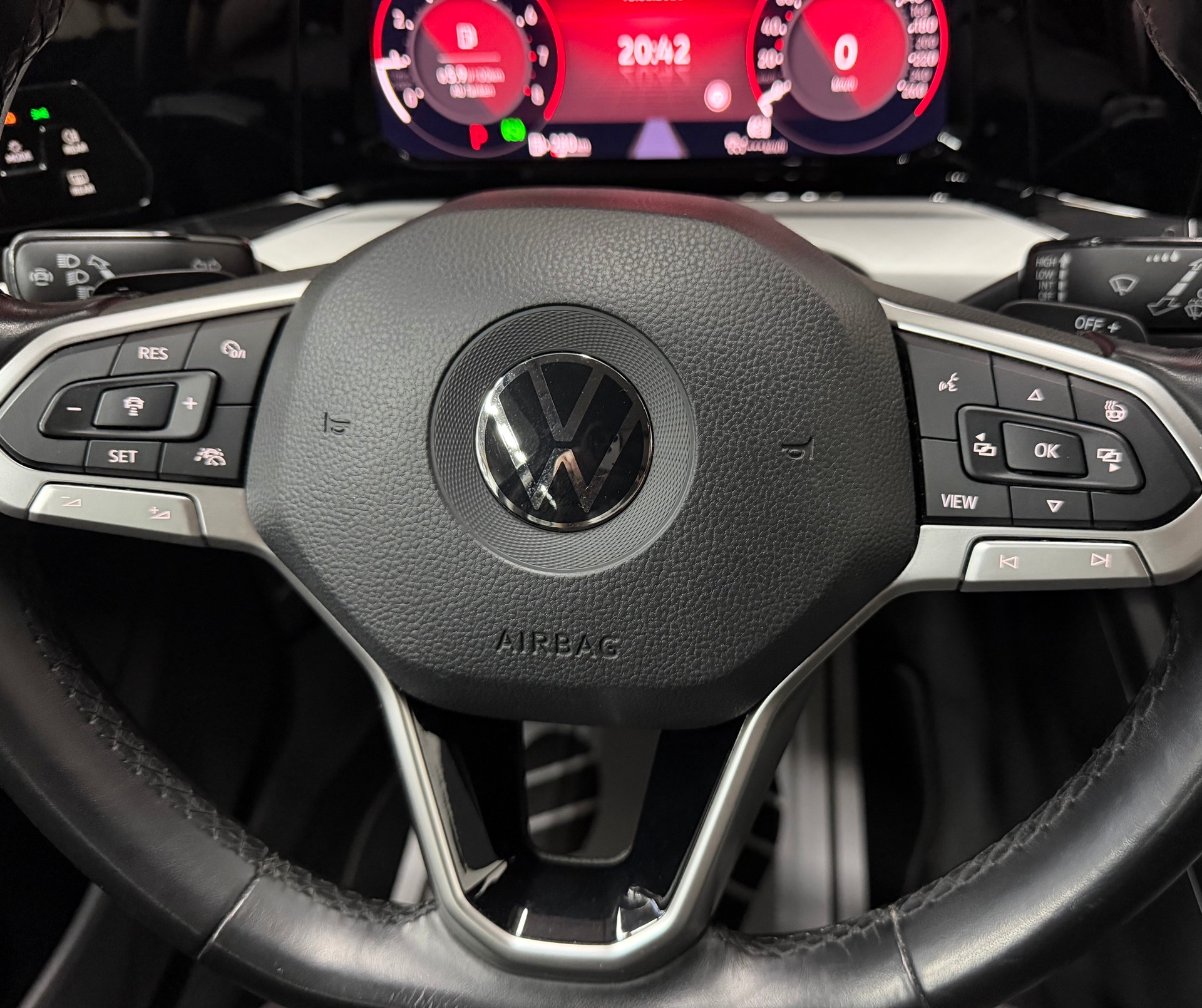 VW Golf 1.5 e TSI ACT Life DSG //NEU AB MFK!-image-10