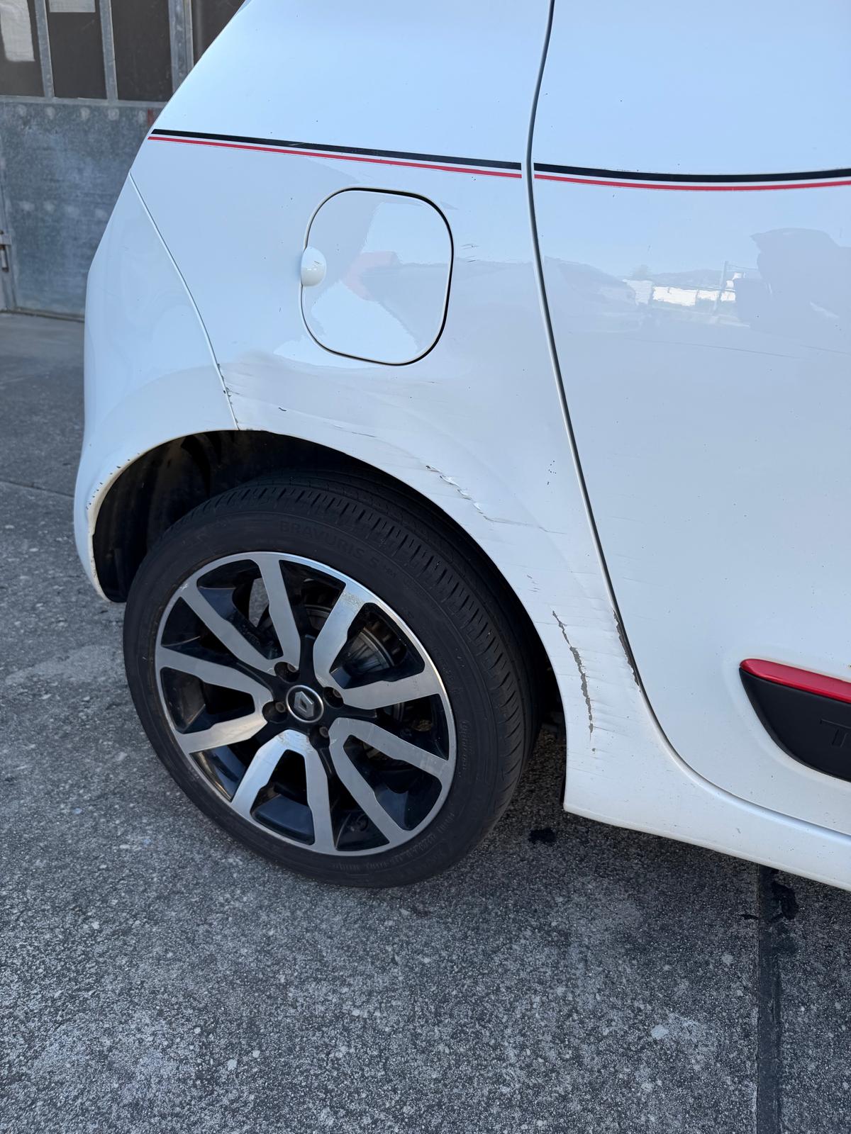 RENAULT Twingo 1.0 City-image-5