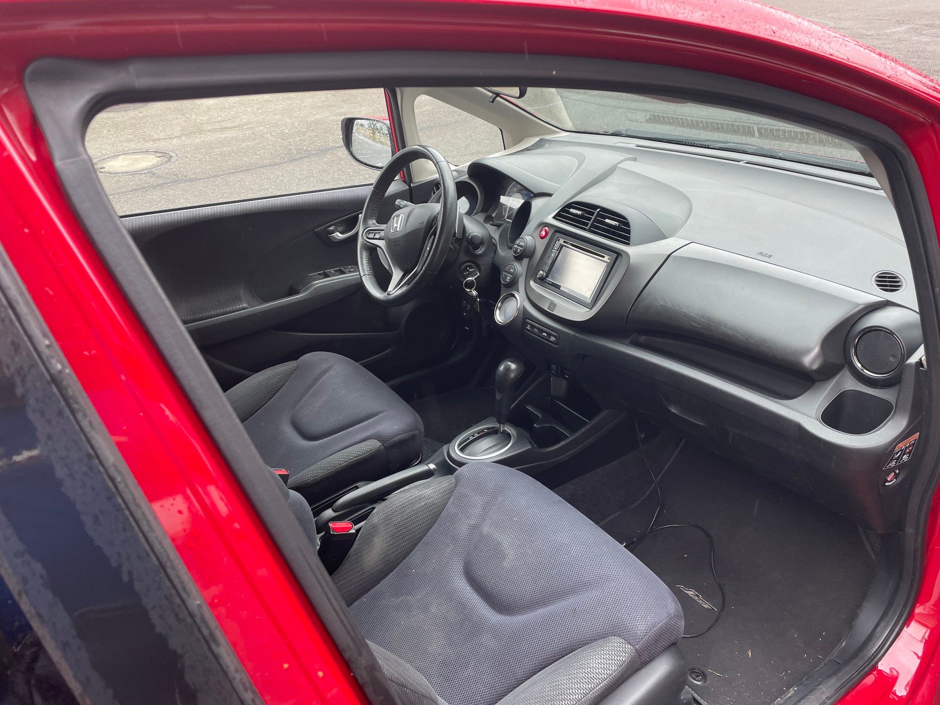 HONDA Jazz 1.3i Hybrid Exclusive CVT-image-14