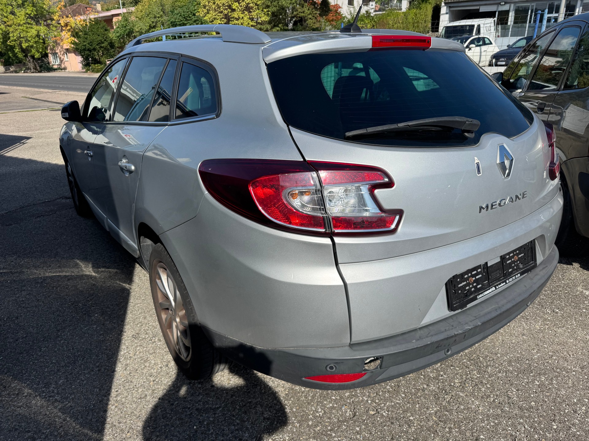 RENAULT Mégane Grandtour 1.2 16V Turbo Dynamique-image-3