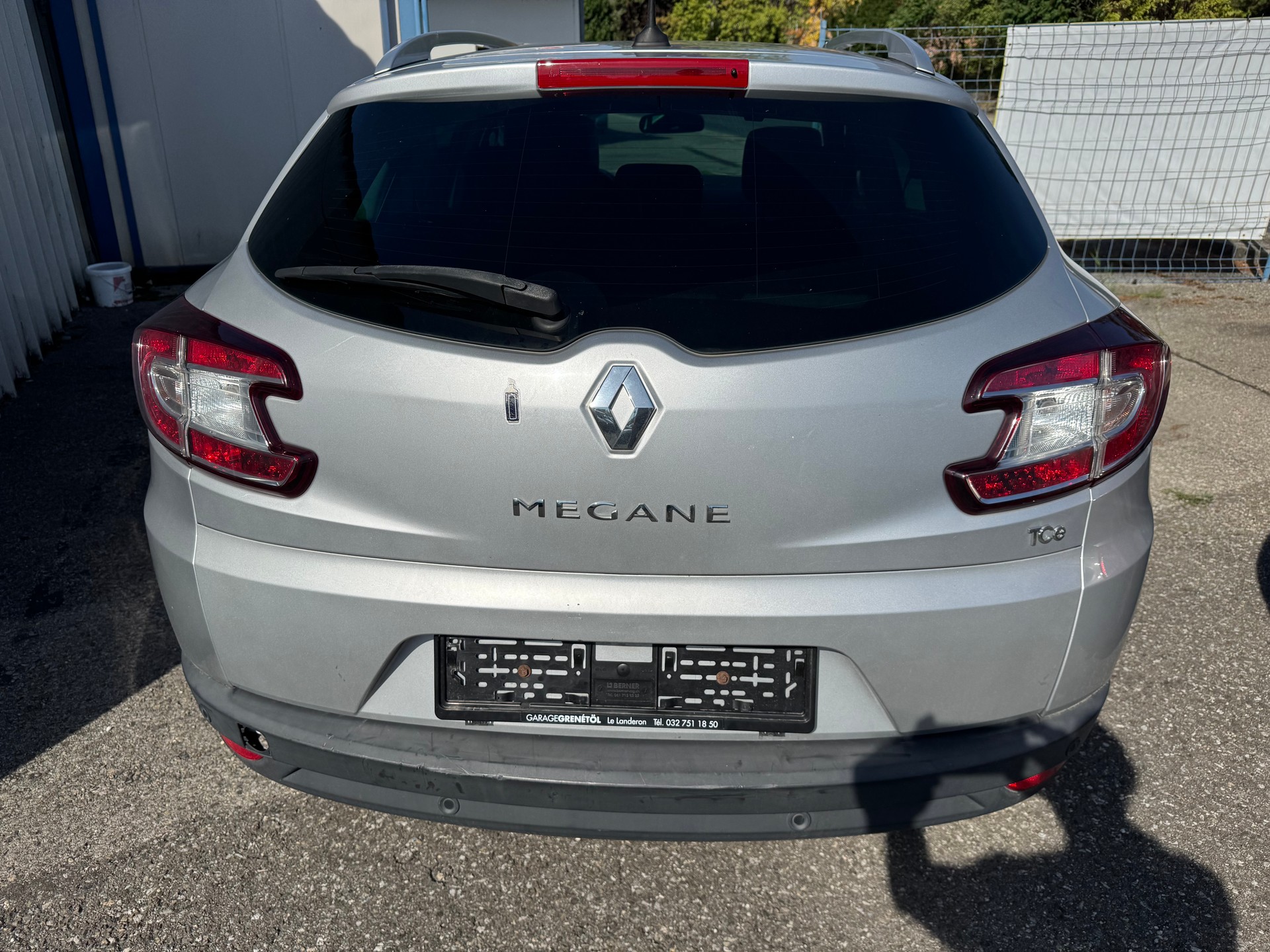 RENAULT Mégane Grandtour 1.2 16V Turbo Dynamique-image-2