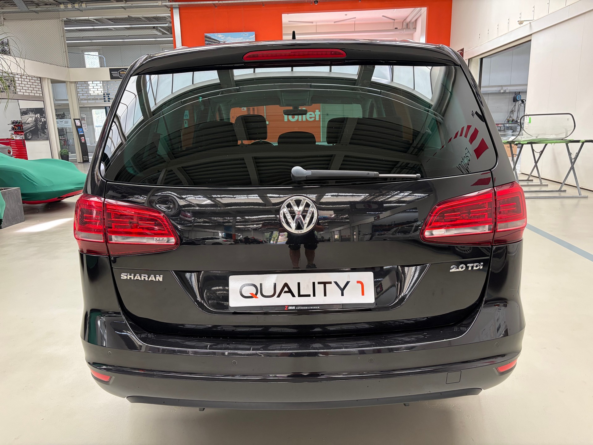VW Sharan 2.0 TDI BMT Highline DSG-image-3