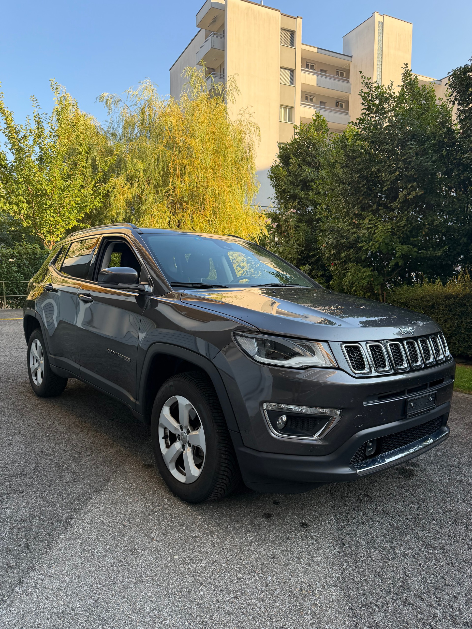 JEEP 2.0 CRD Limited AWD-image-1