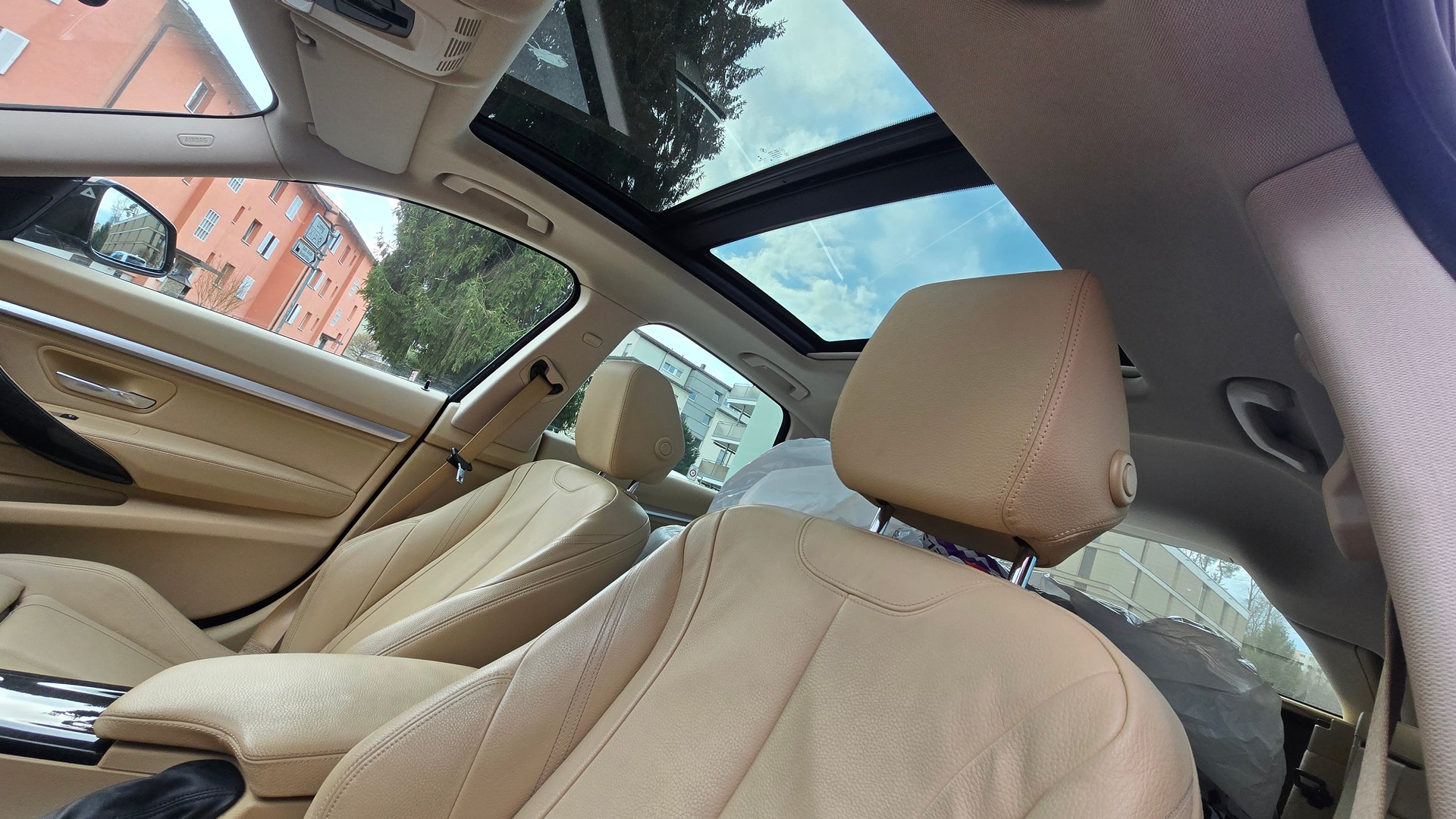 BMW 335d GT xDrive Luxury Line Steptronic-image-15