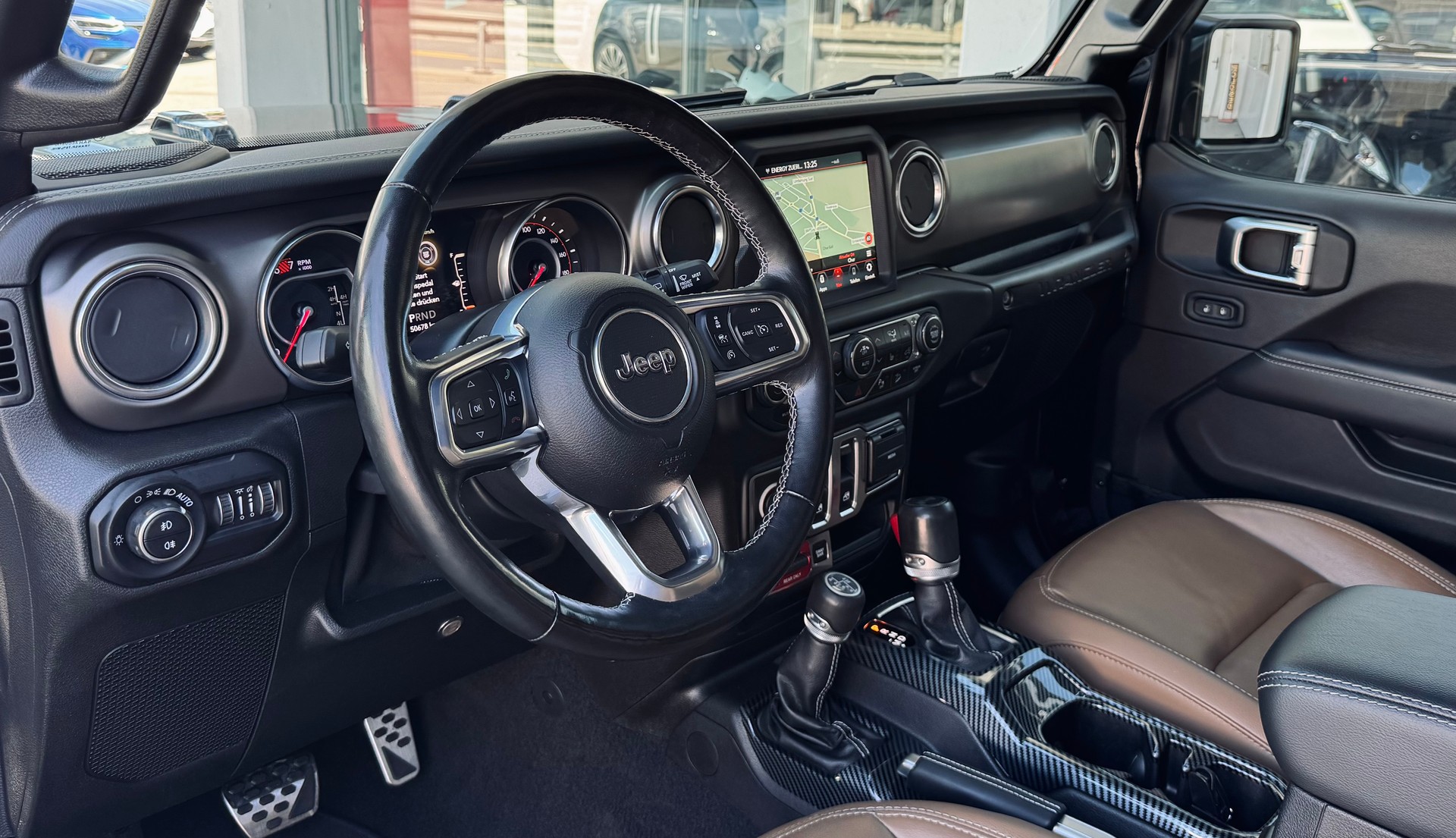 JEEP Wrangler 2.0 Rubicon Automatic-image-6