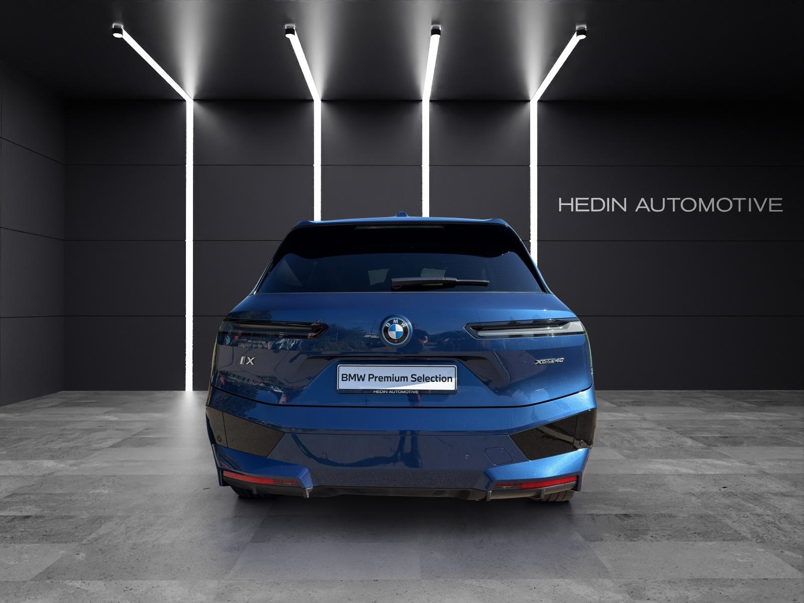 BMW iX I20 xDrive40-image-8