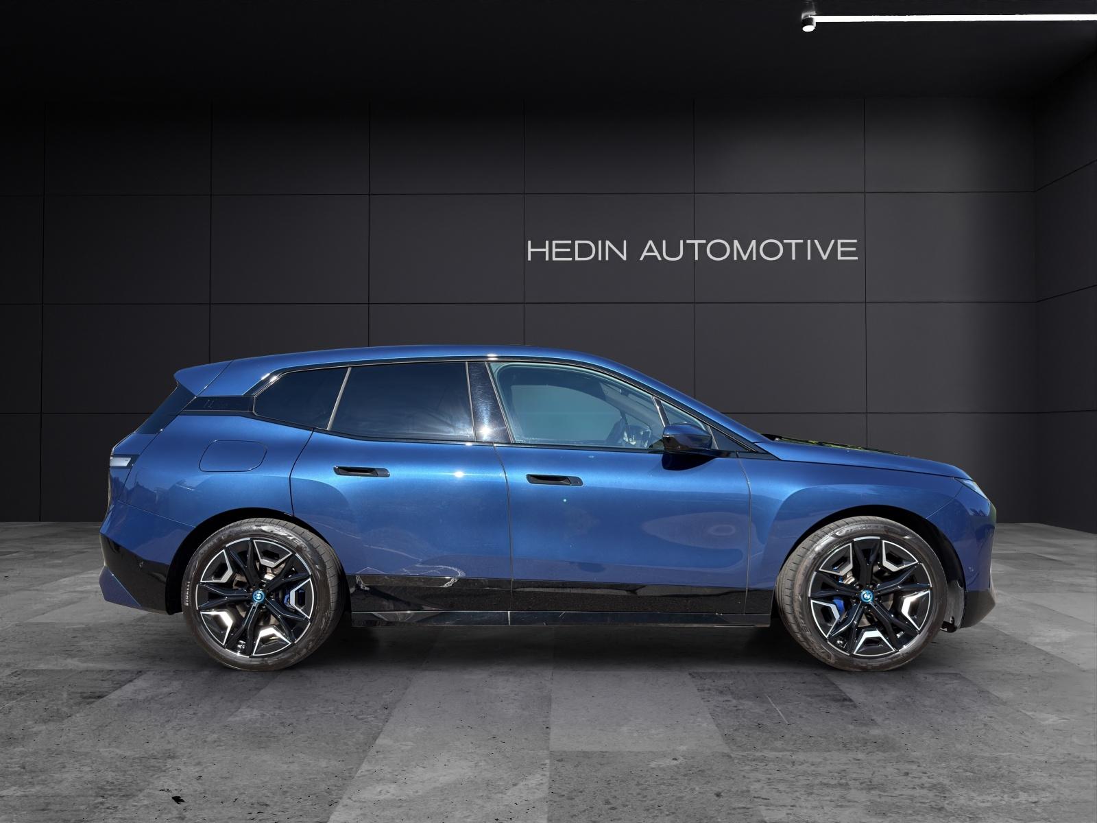 BMW iX I20 xDrive40-image-16