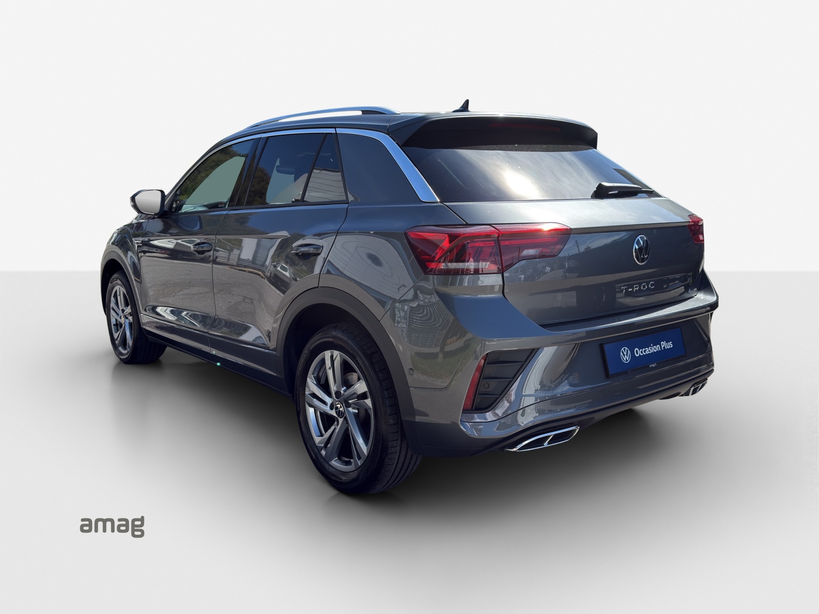 VW T-Roc 2.0 TSI R-Line DSG 4Motion-image-2