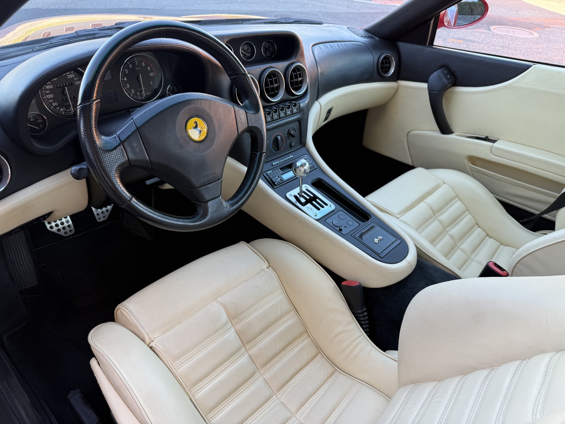 FERRARI F550 Maranello-image-8