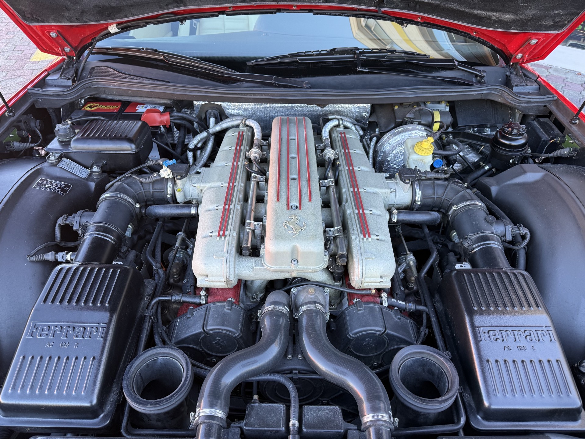 FERRARI F550 Maranello-image-10