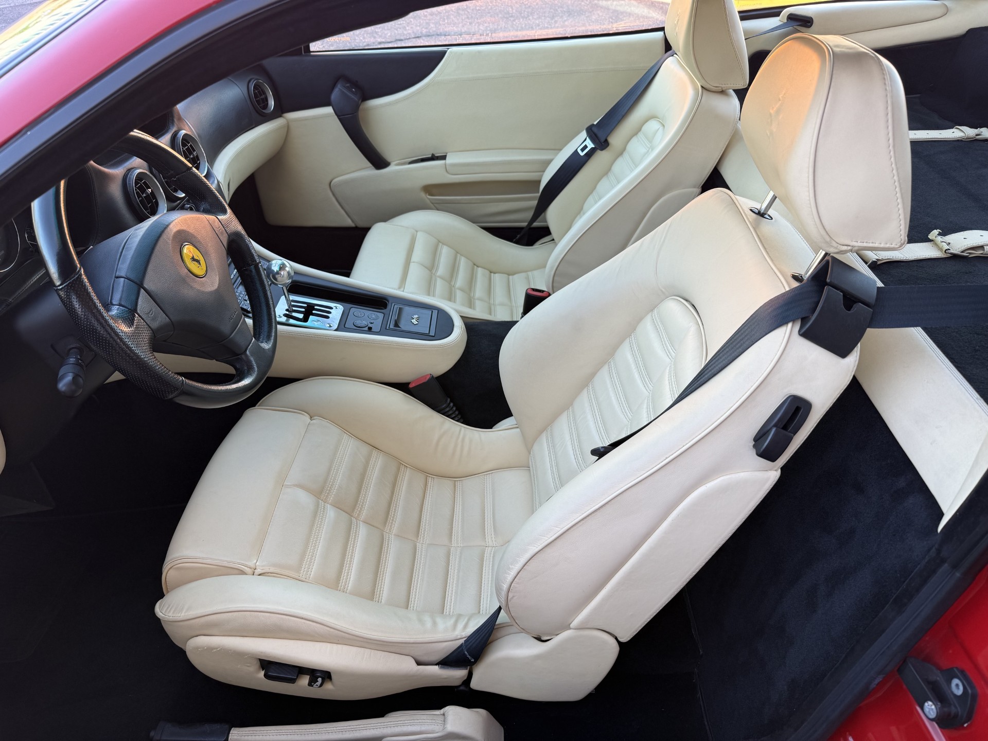 FERRARI F550 Maranello-image-9