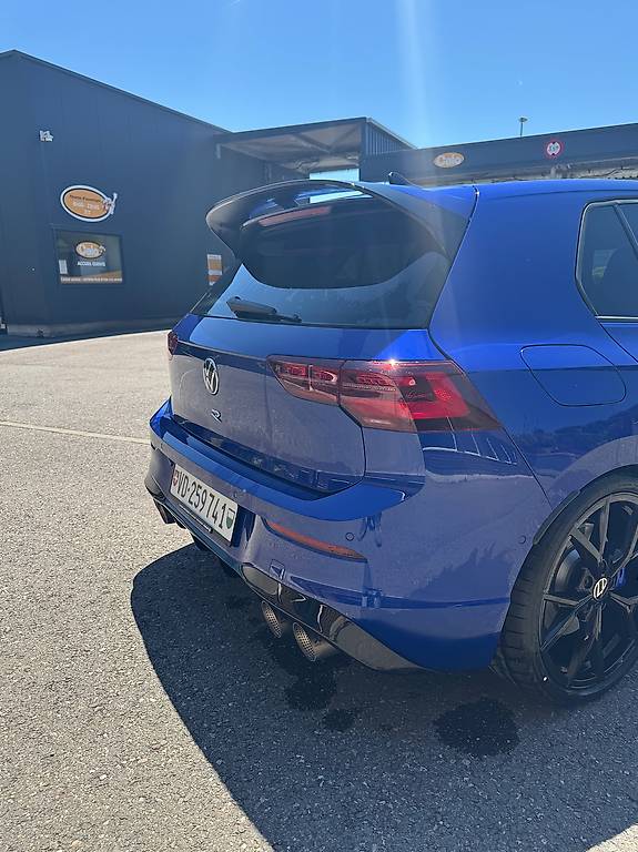 VW GOLF-image-1