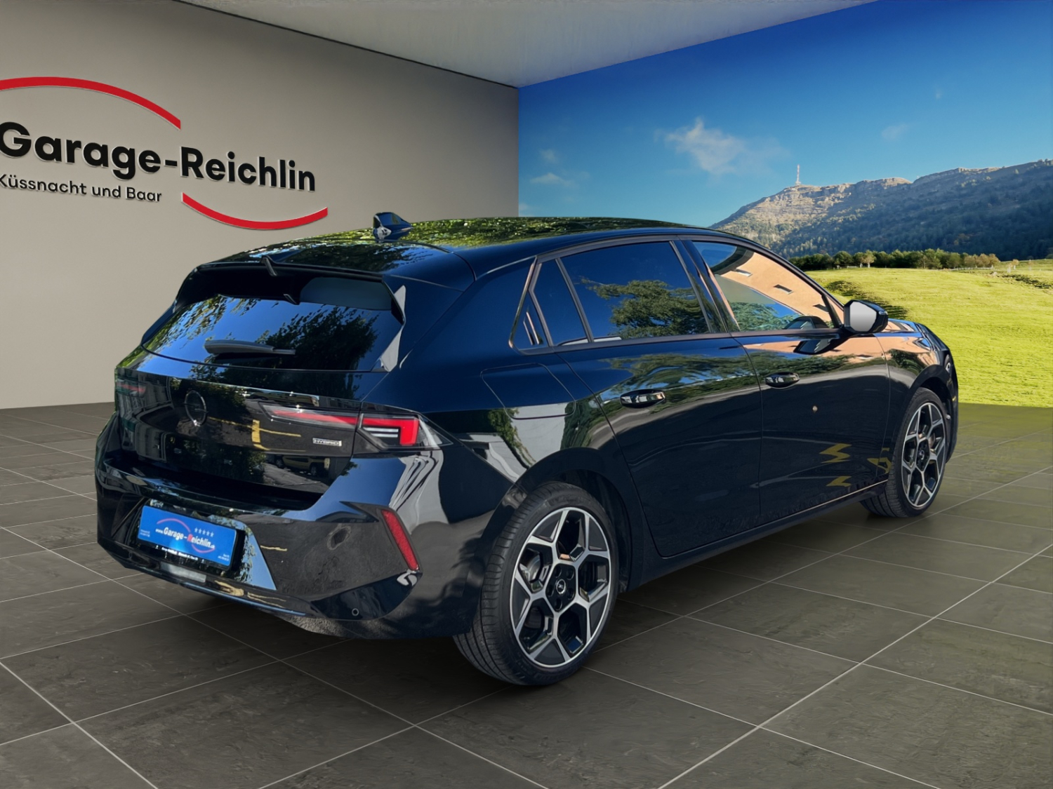 OPEL Astra 1.6 T PHEV 180 Swiss Premium-image-4