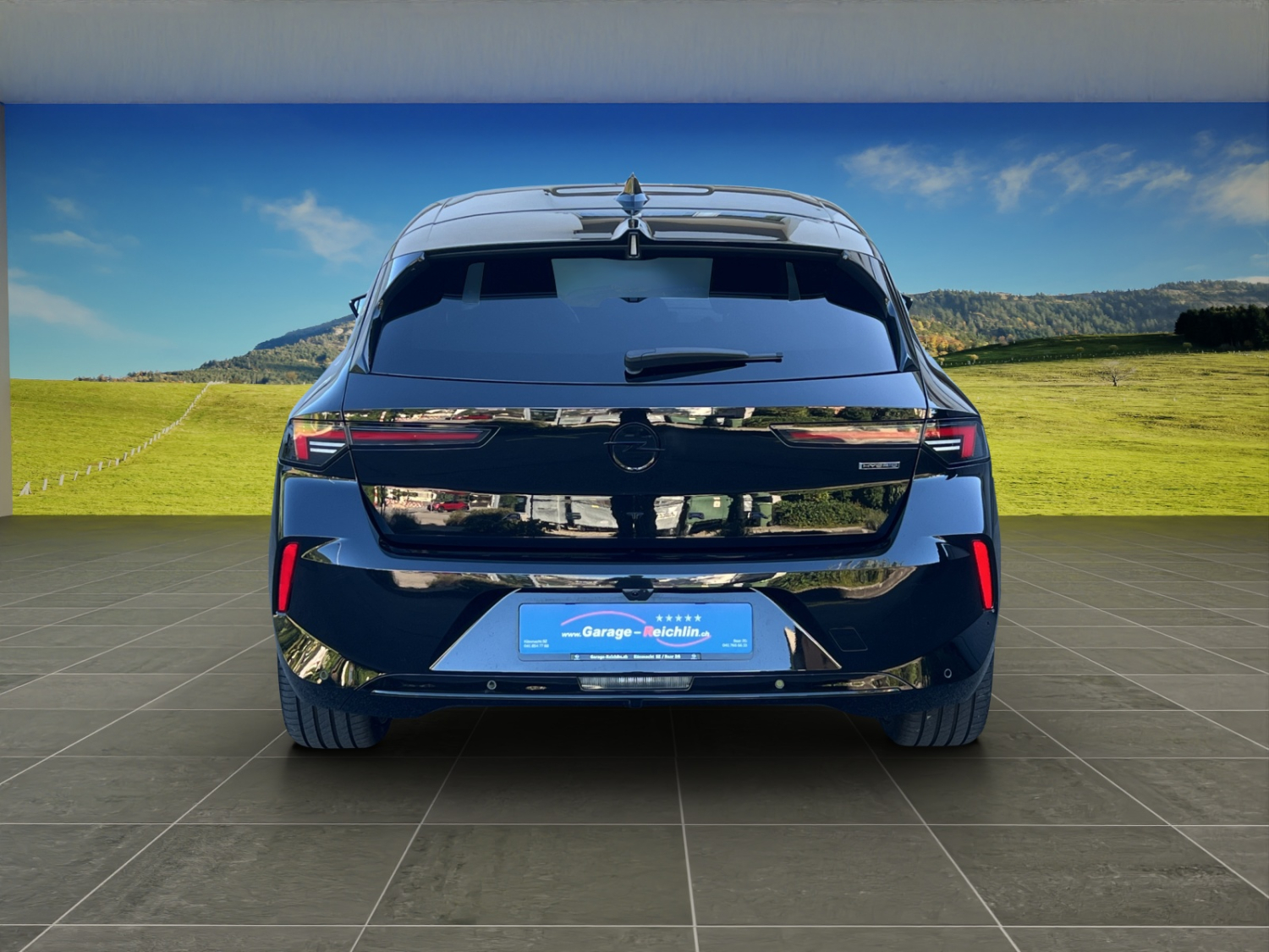 OPEL Astra 1.6 T PHEV 180 Swiss Premium-image-3