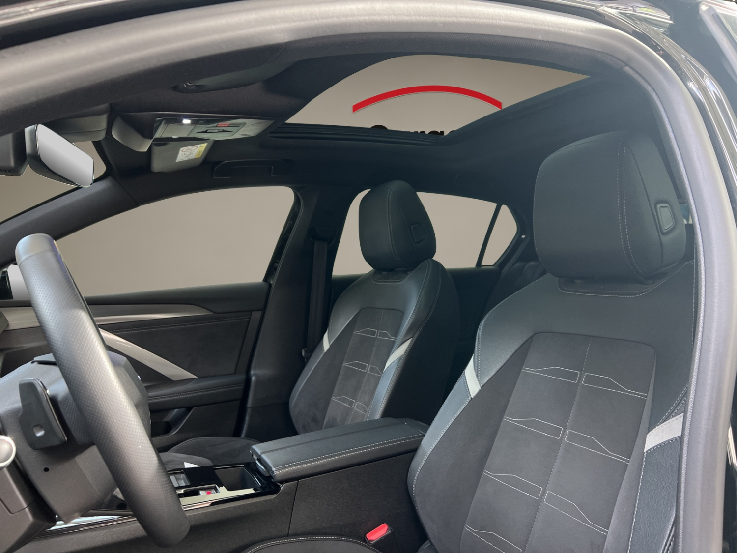 OPEL Astra 1.6 T PHEV 180 Swiss Premium-image-9