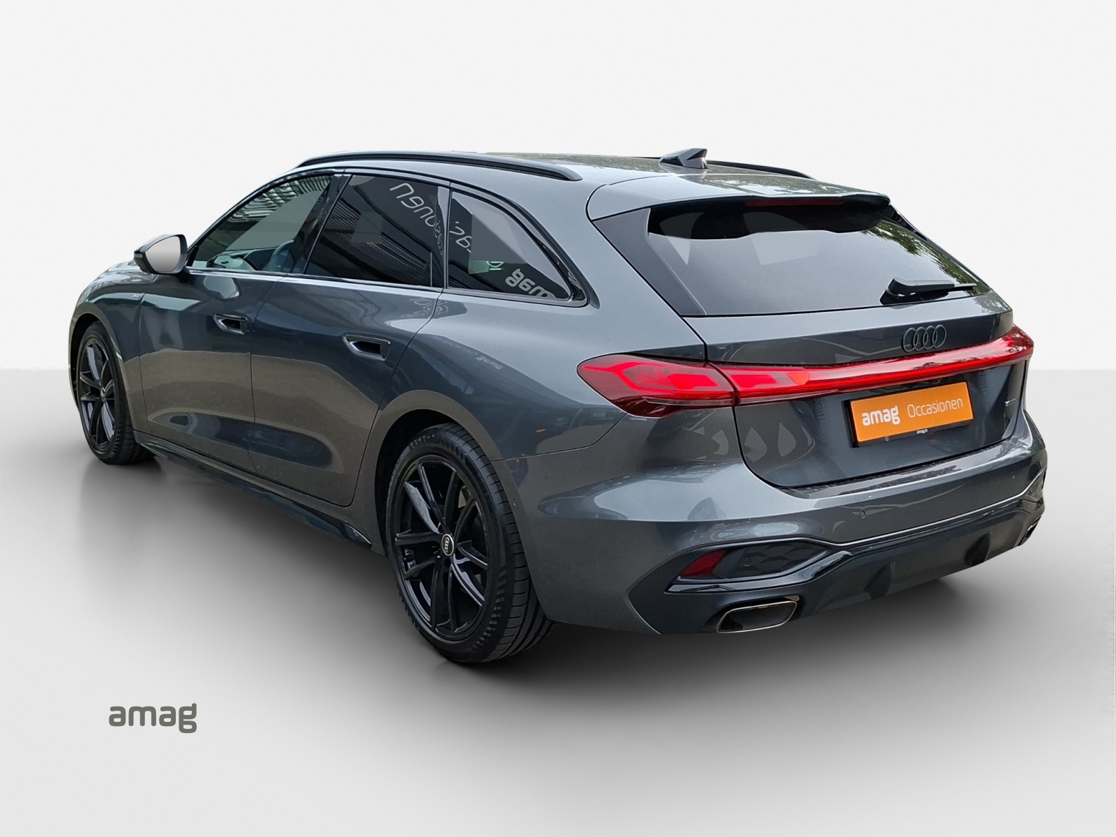 AUDI A5 Avant TFSI quattro 150 kW S tronic-image-2