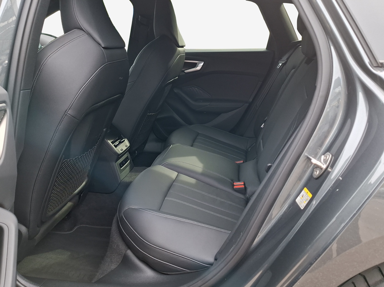 AUDI A5 Avant TFSI quattro 150 kW S tronic-image-11