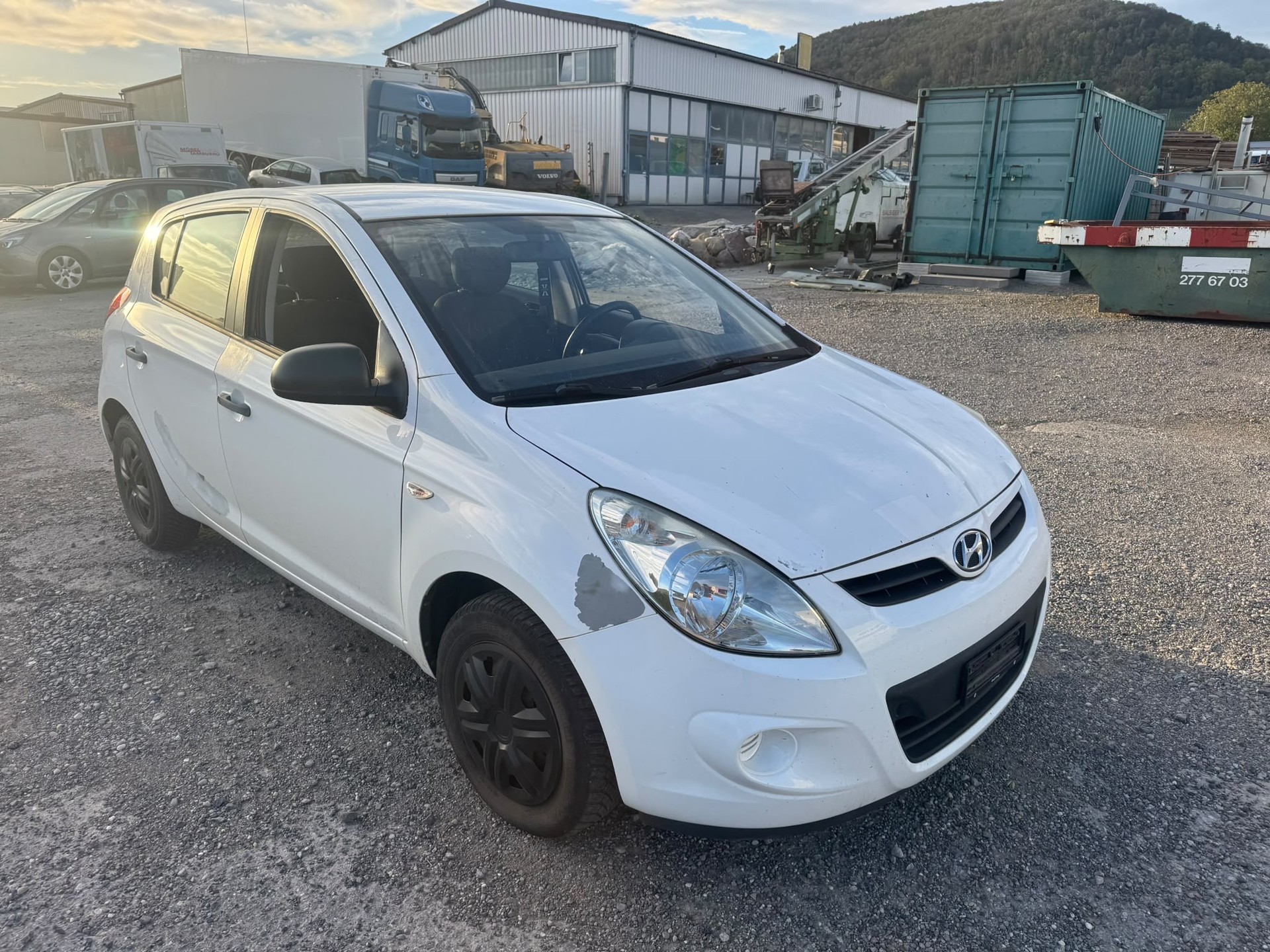 HYUNDAI i20 1.4 Style-image-0