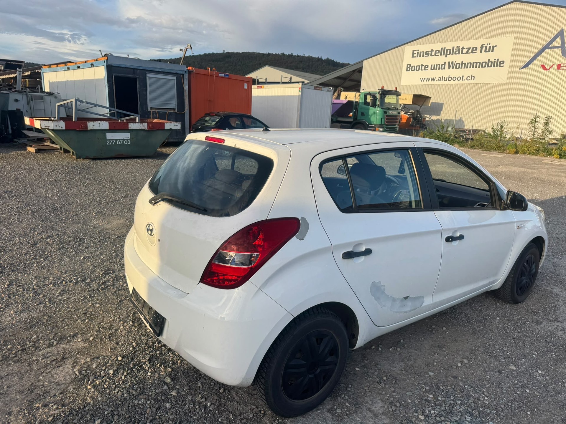 HYUNDAI i20 1.4 Style-image-2