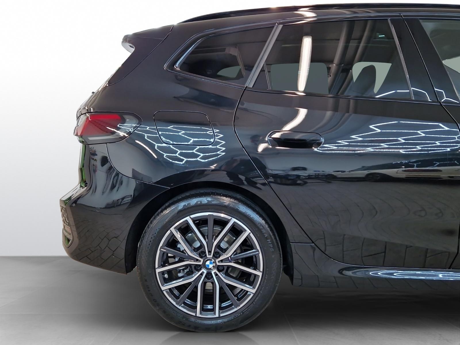 BMW 225e xDrive Active Tourer M Sport-image-6