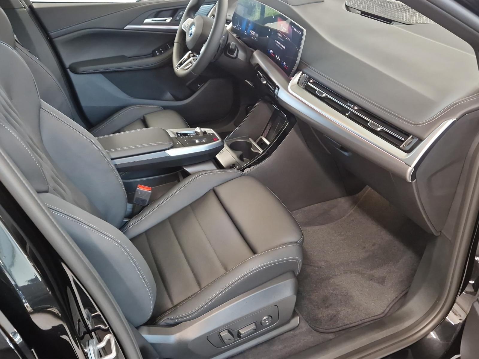 BMW 225e xDrive Active Tourer M Sport-image-17