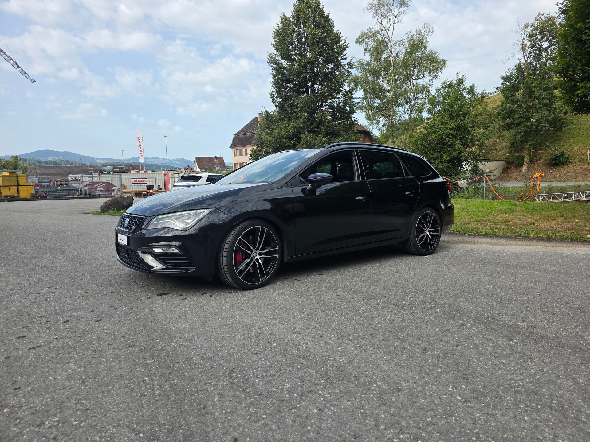 SEAT Leon ST 2.0 TSI Cupra 300 4 Drive DSG-image-7