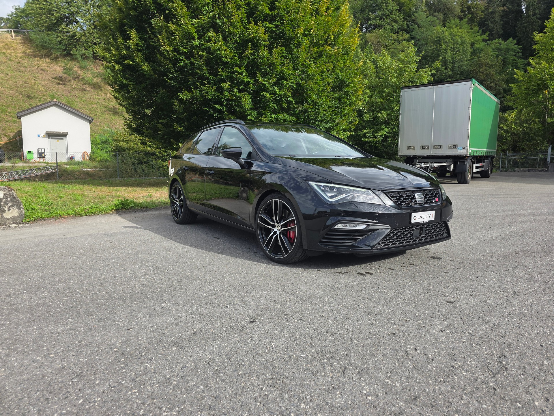 SEAT Leon ST 2.0 TSI Cupra 300 4 Drive DSG-image-4