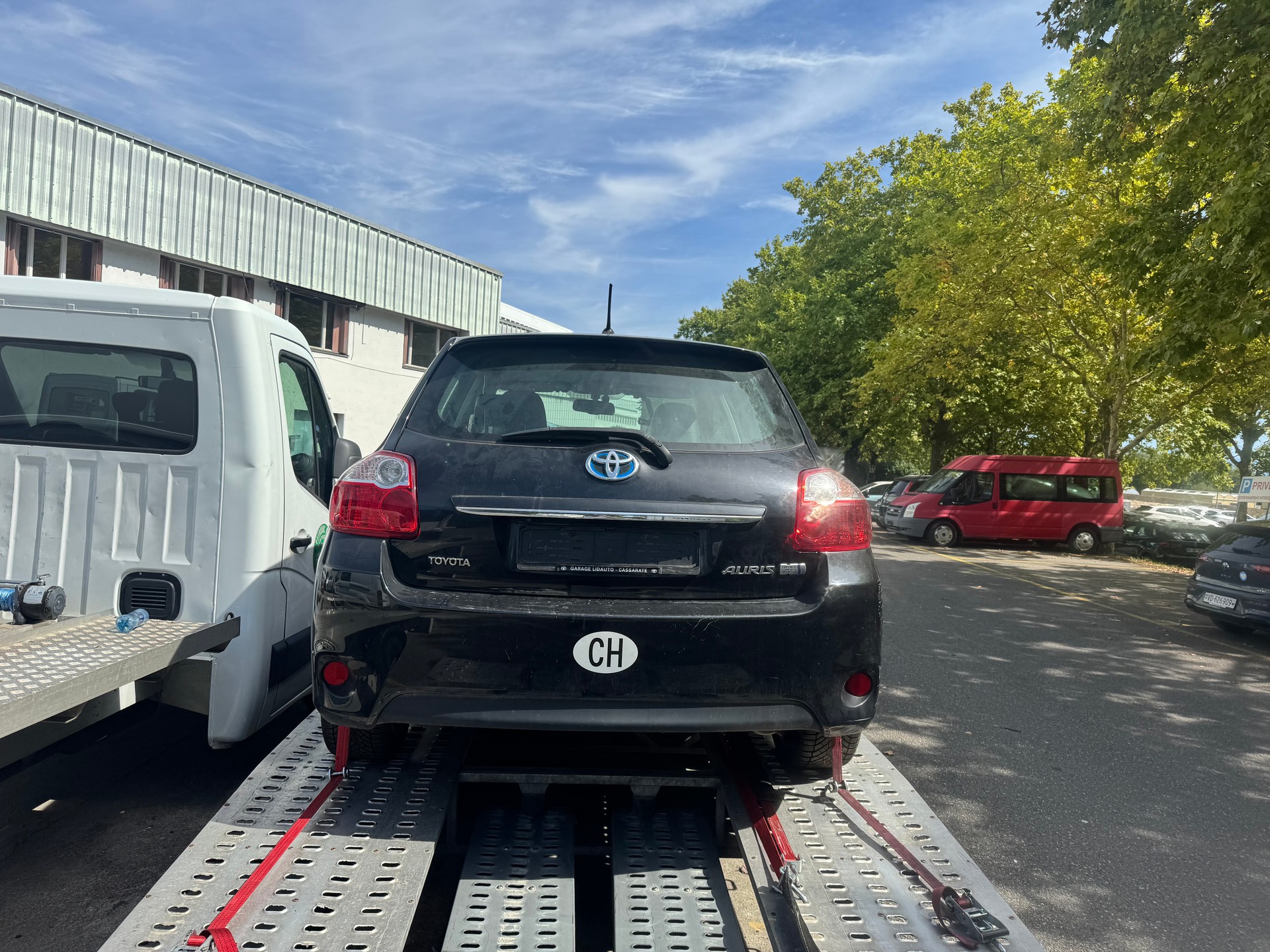 TOYOTA Auris 1.8 16V HSD Linea Sol Premium-image-6