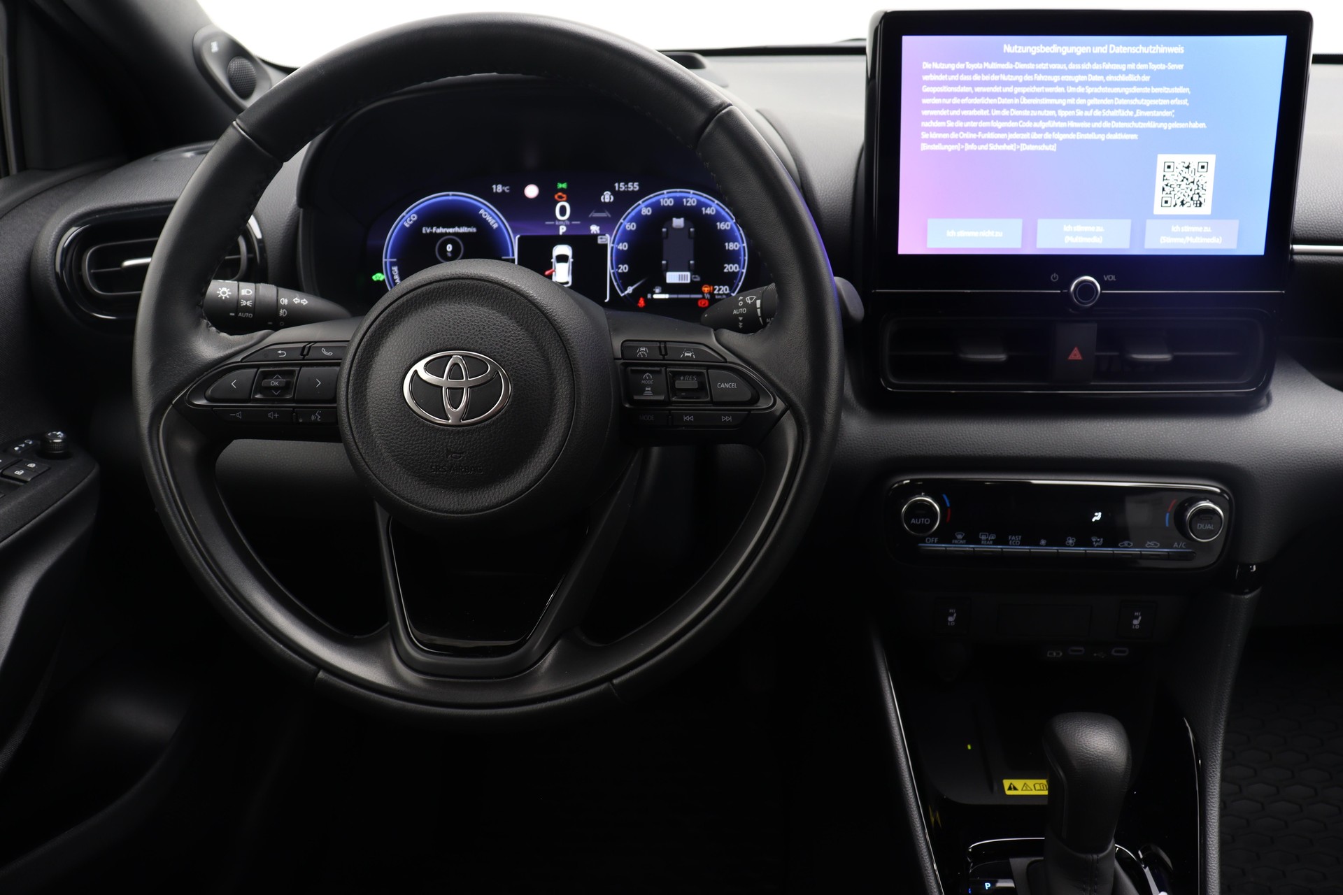 TOYOTA Yaris 1.5 VVT-i HSD Premium-image-8