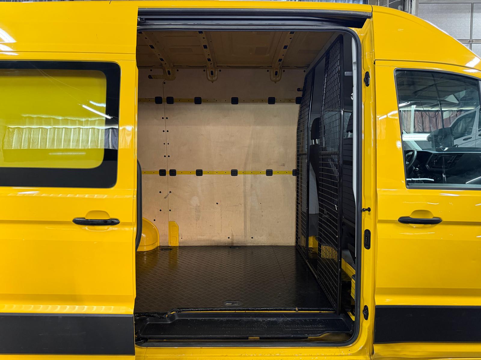 VW Crafter 35 2.0 TDI L3-image-8