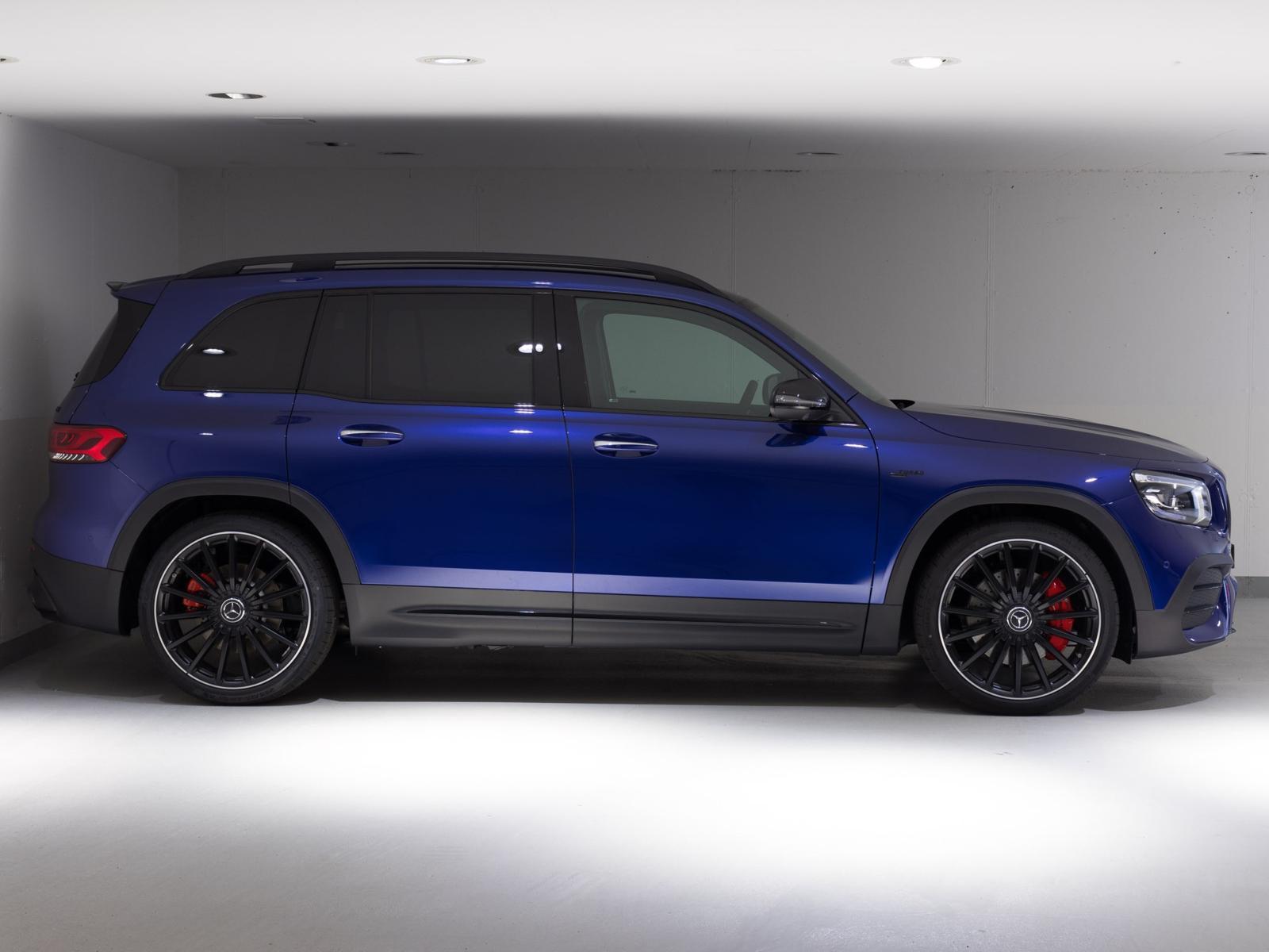 MERCEDES-BENZ GLB 35 AMG 4MATIC-image-1