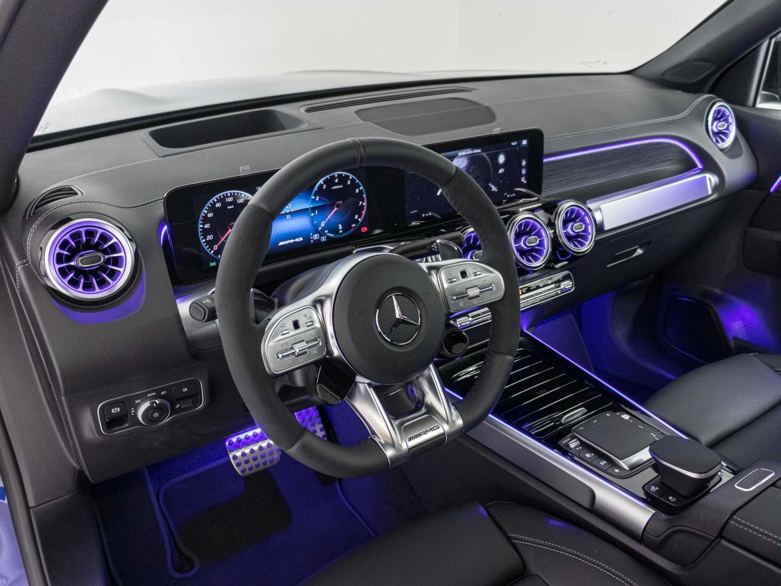 MERCEDES-BENZ GLB 35 AMG 4MATIC-image-9