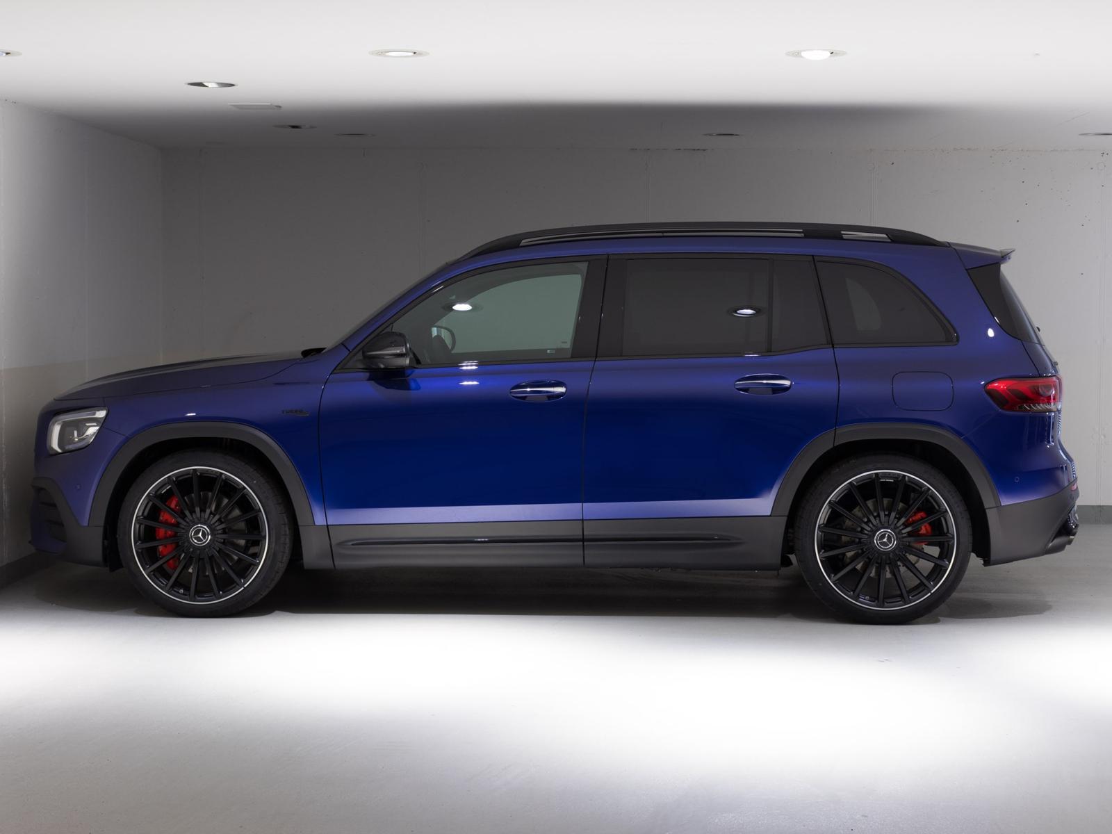 MERCEDES-BENZ GLB 35 AMG 4MATIC-image-5