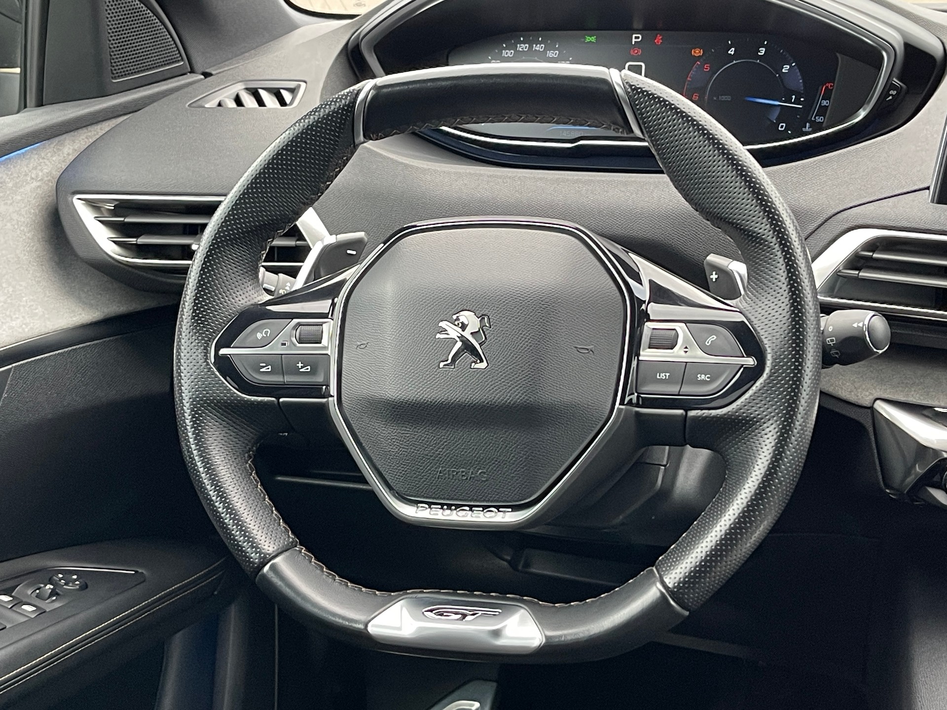 PEUGEOT 3008 2.0 BlueHDi GT EAT-image-8