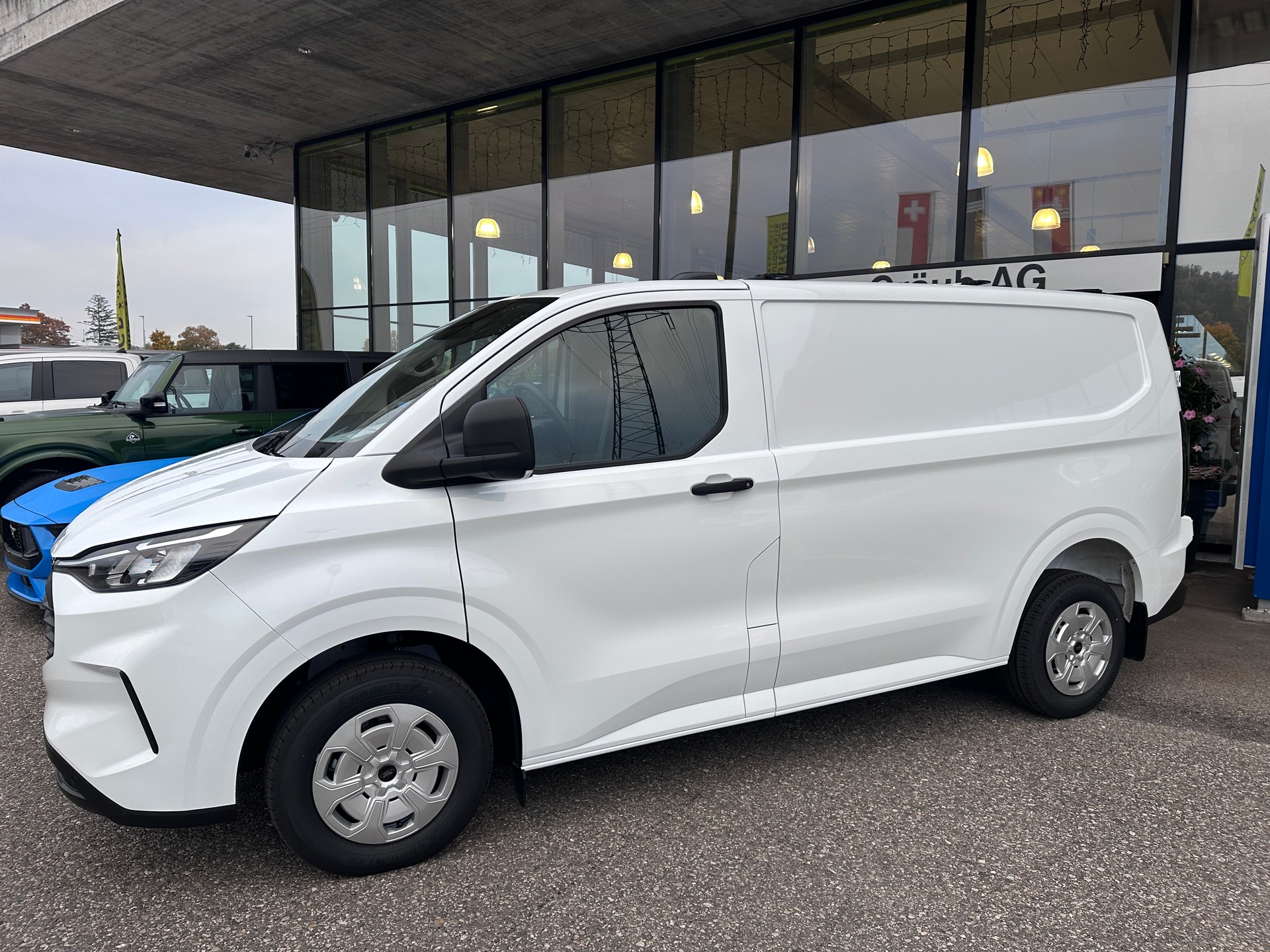 FORD Transit Custom Van 280 L1H1 Trend - SONDERMODELL NETTO MIT 0.0% LEASING möglich - BIS 30.10.2026-image-3