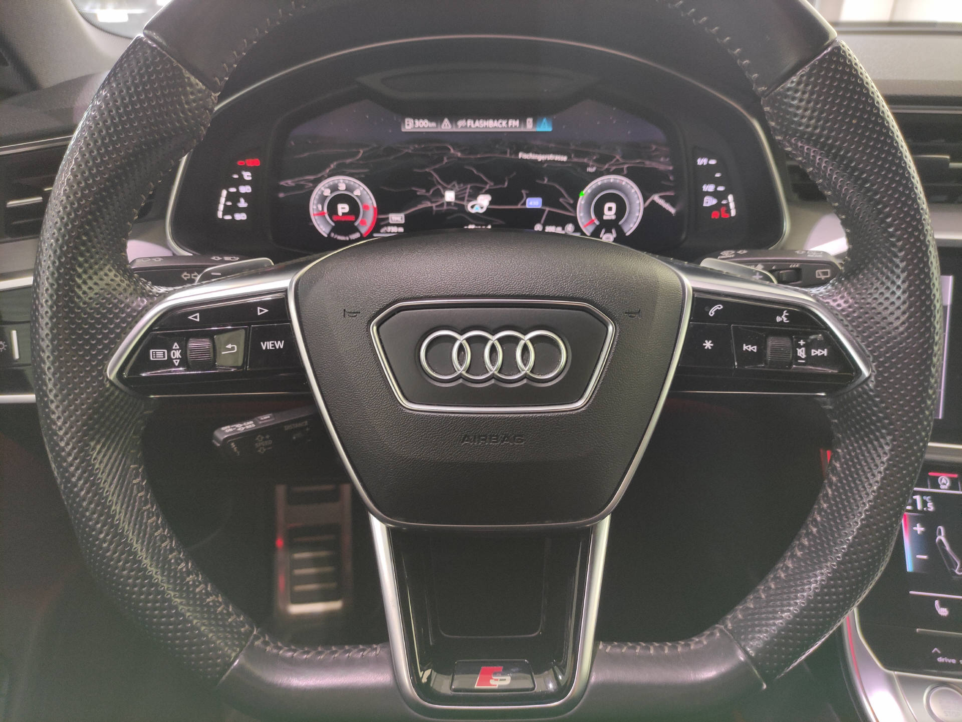 AUDI A6 Avant 50 TDI S-Line quattro T-Tronic-image-8
