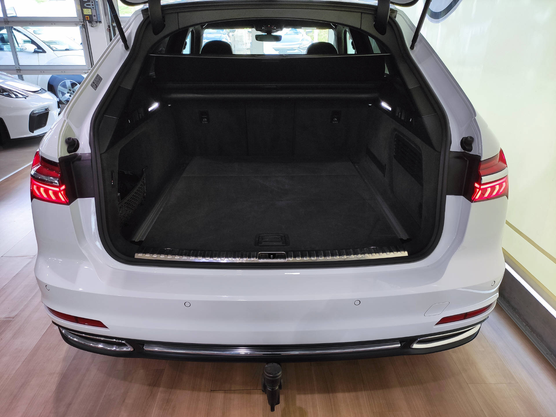 AUDI A6 Avant 50 TDI S-Line quattro T-Tronic-image-19
