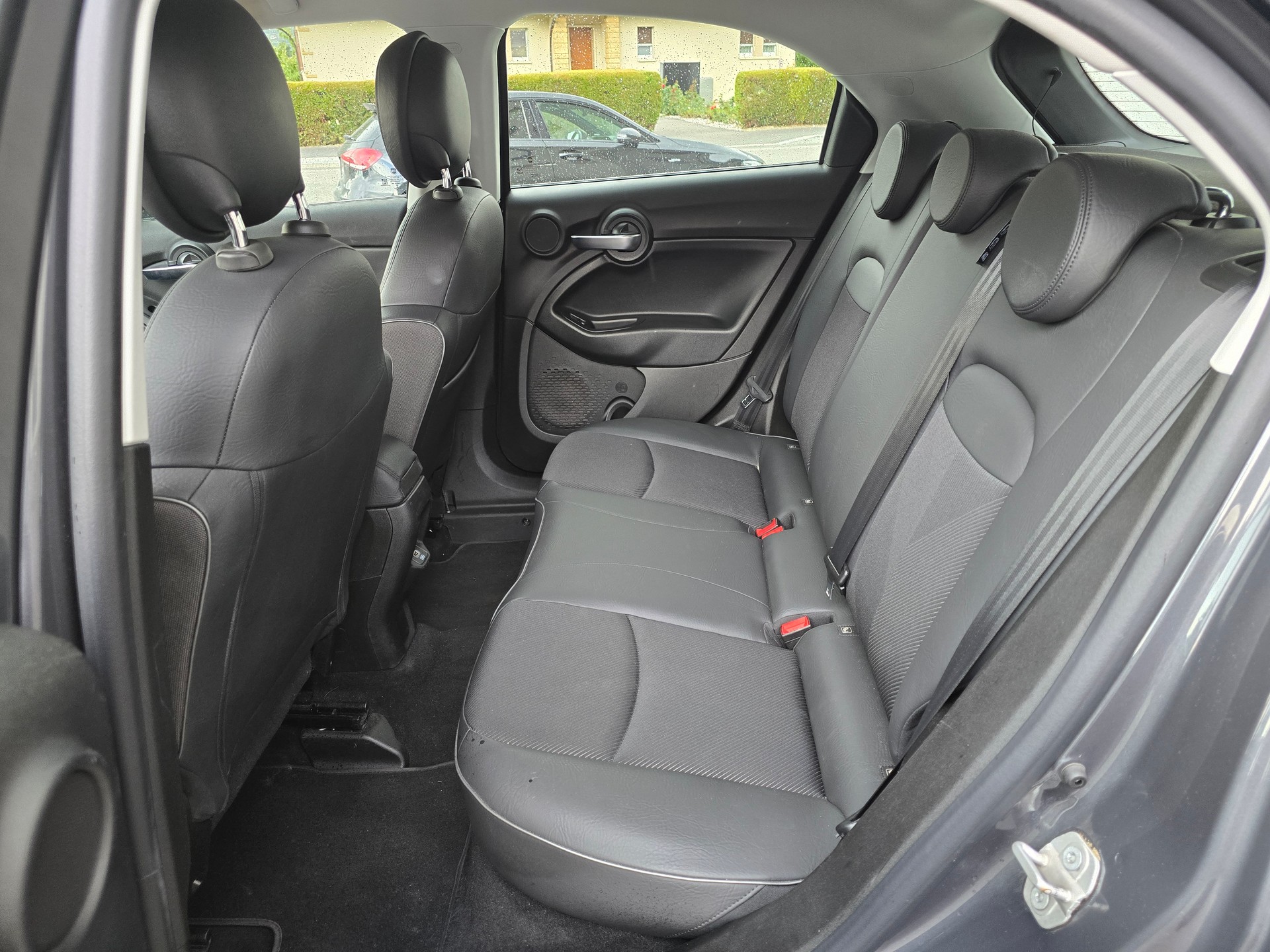 FIAT 500X 2.0MJ City Cross 4x4 Automatic-image-12