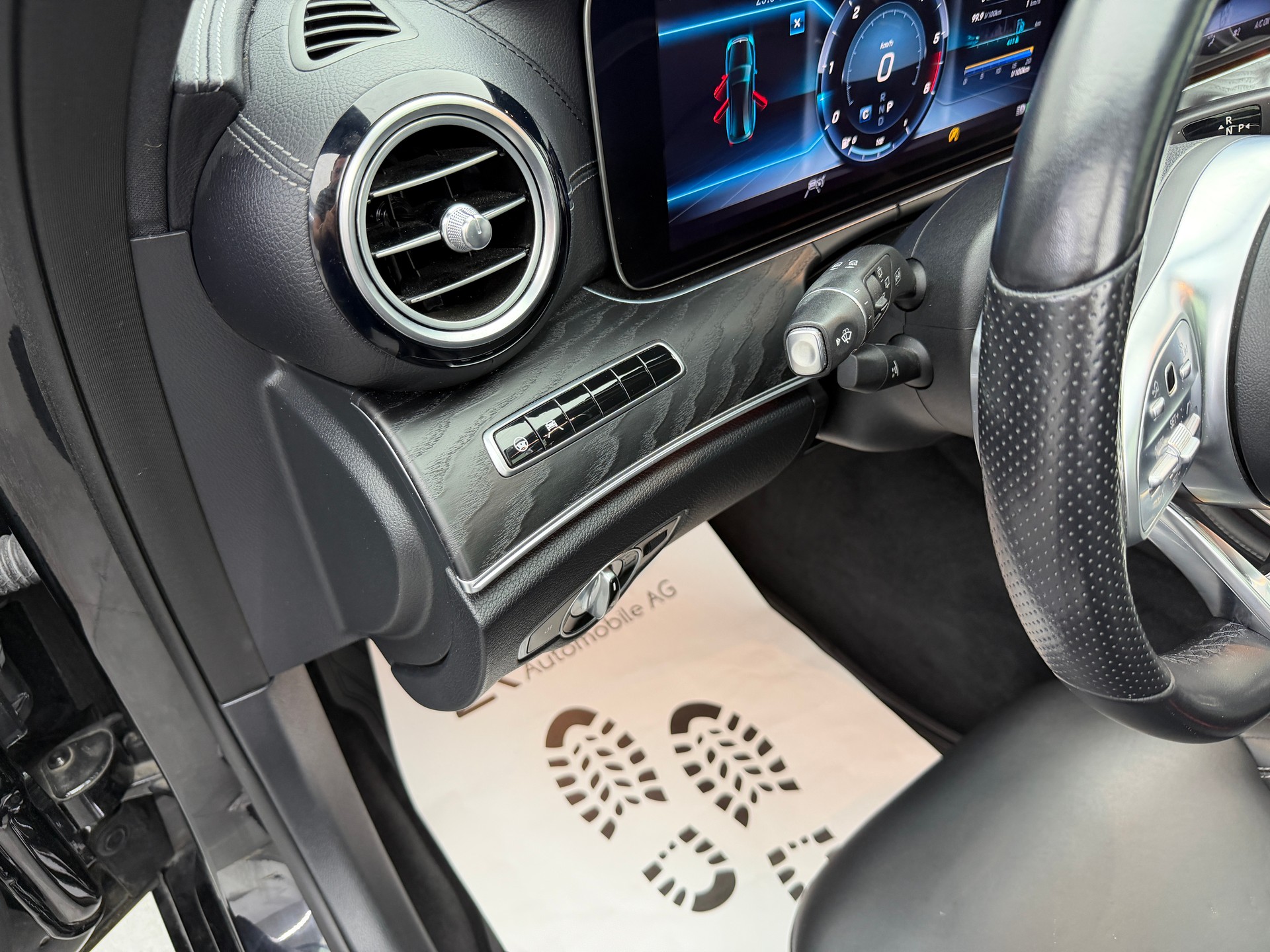 MERCEDES-BENZ E 400 d AMG Line 4Matic 340PS Obsidian Black Metallic 9G-Tronic / 360° Kamera / Panoramadach / Leder / Burmester Soundsystem /-image-8