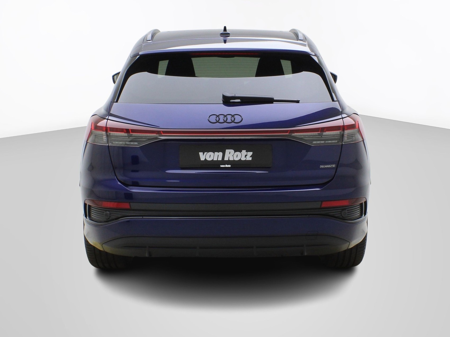 AUDI Q4 e-tron 55 S line quattro **Audi Werksgarantie bis 11/2030**-showroom-element-3