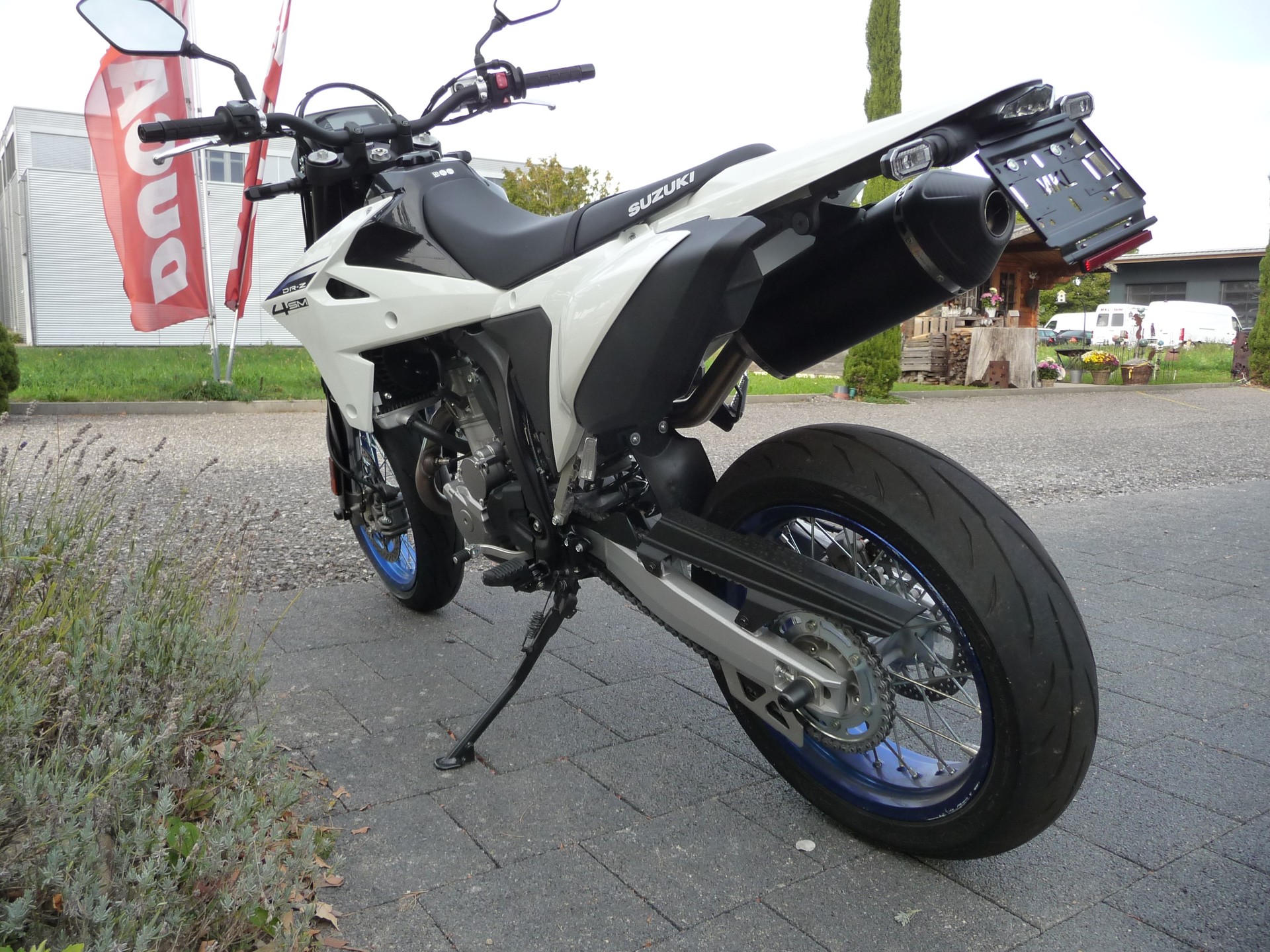 SUZUKI DR-Z 4-showroom-element-3