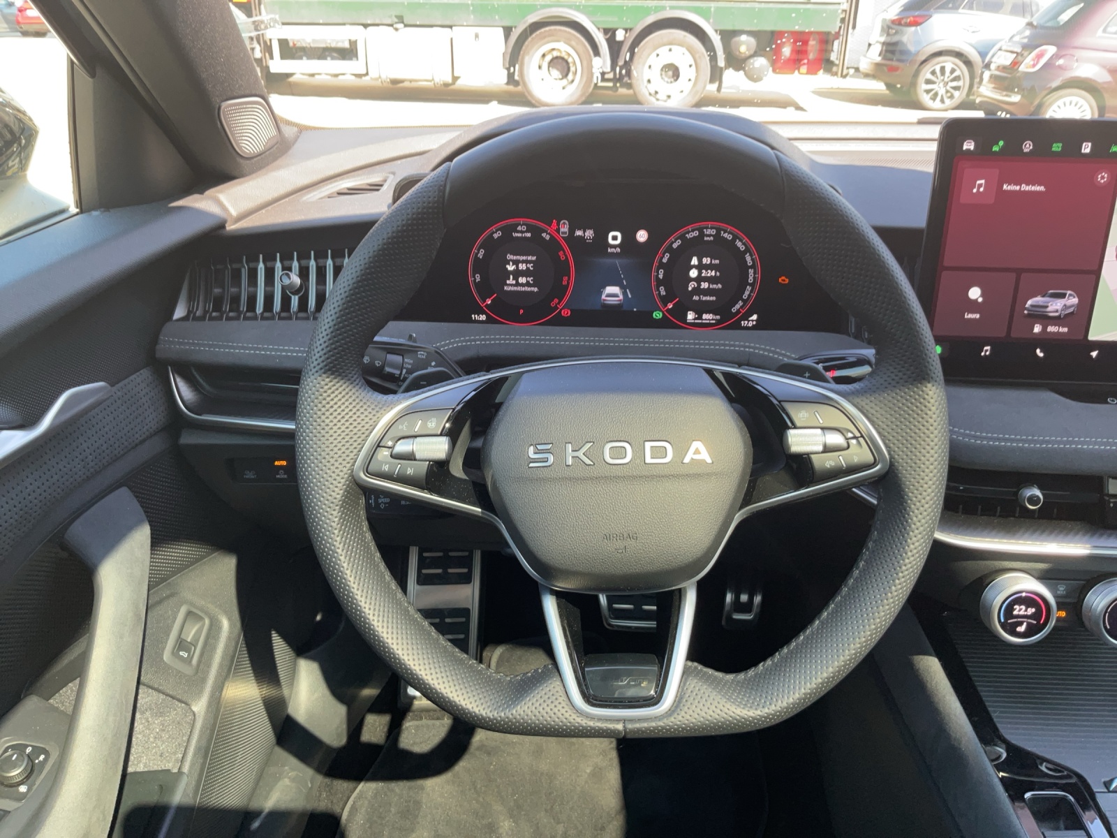 SKODA Superb Combi 2.0 TDi Sportline 4x4 DSG-image-7