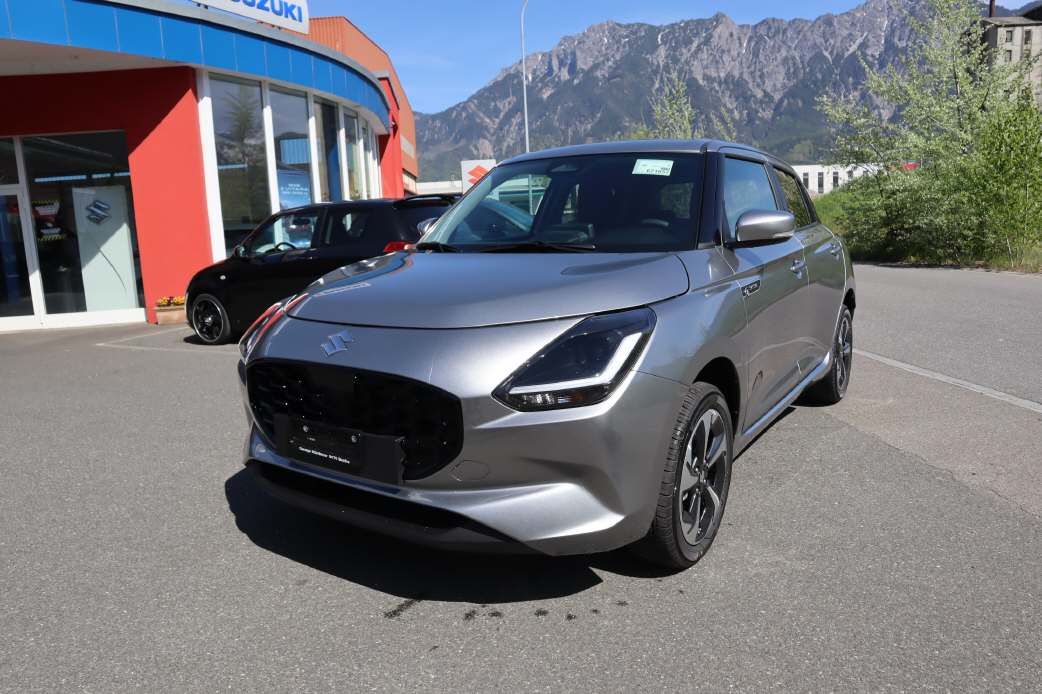 SUZUKI Swift 1.2 Sakura Top Hybrid 4x4-image-0