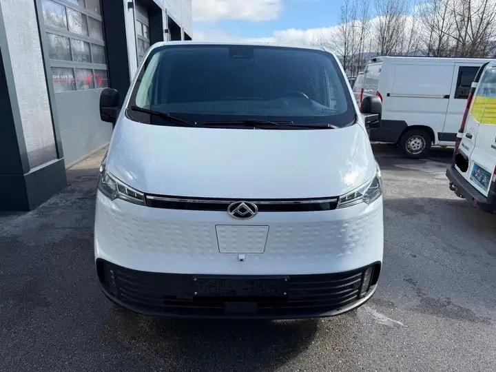 MAXUS eDeliver 7 L2 88kWh-image-1