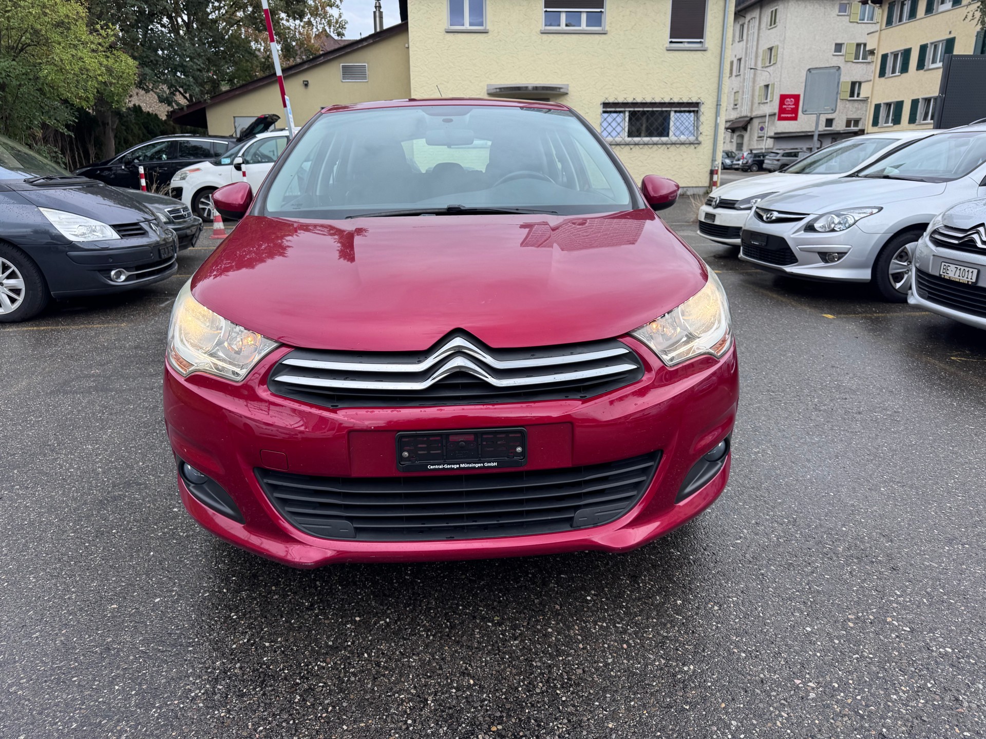 CITROEN C4 Berline 1.4 VTi Attraction-image-0