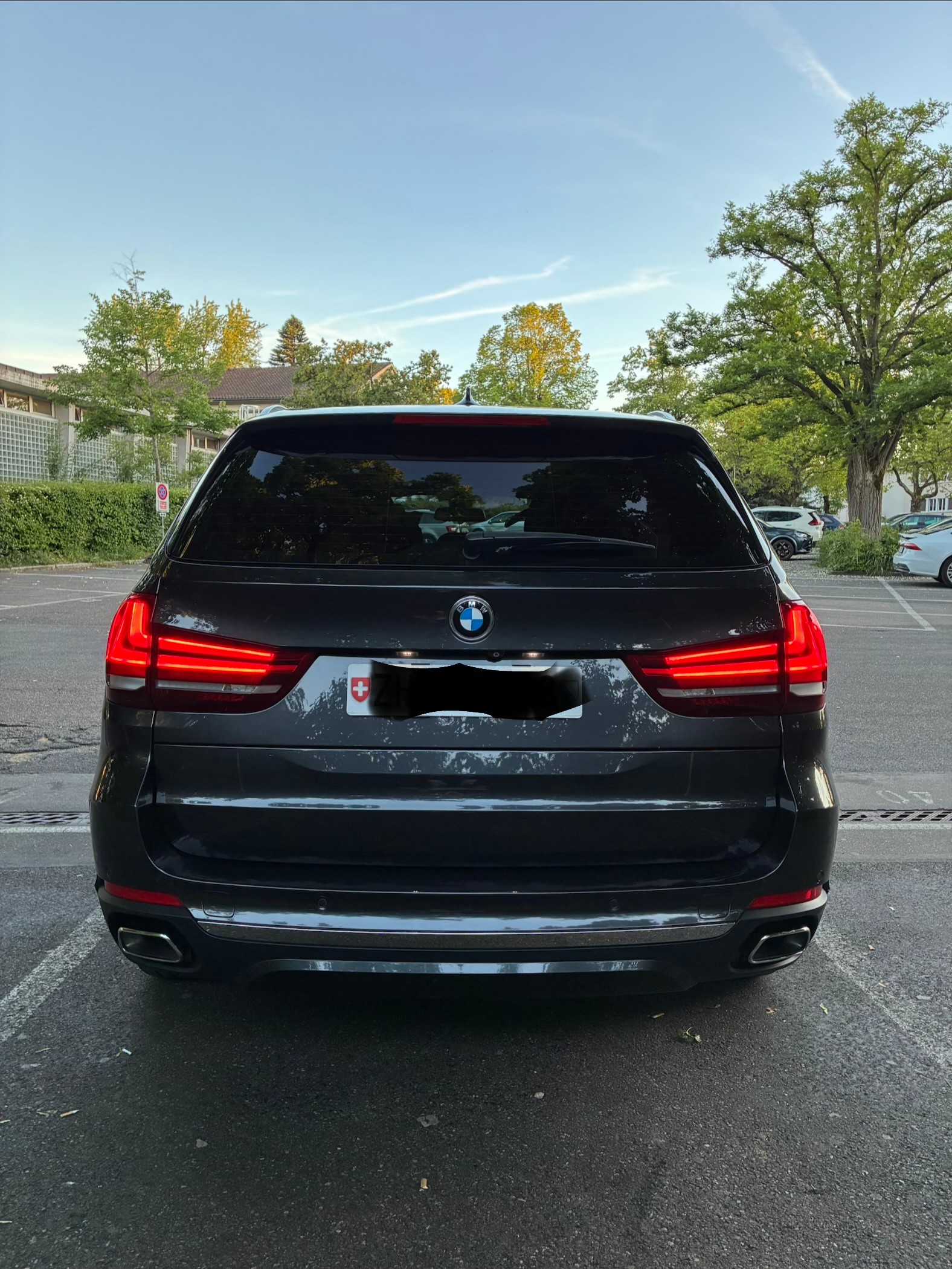 BMW 40d xDrive-image-1
