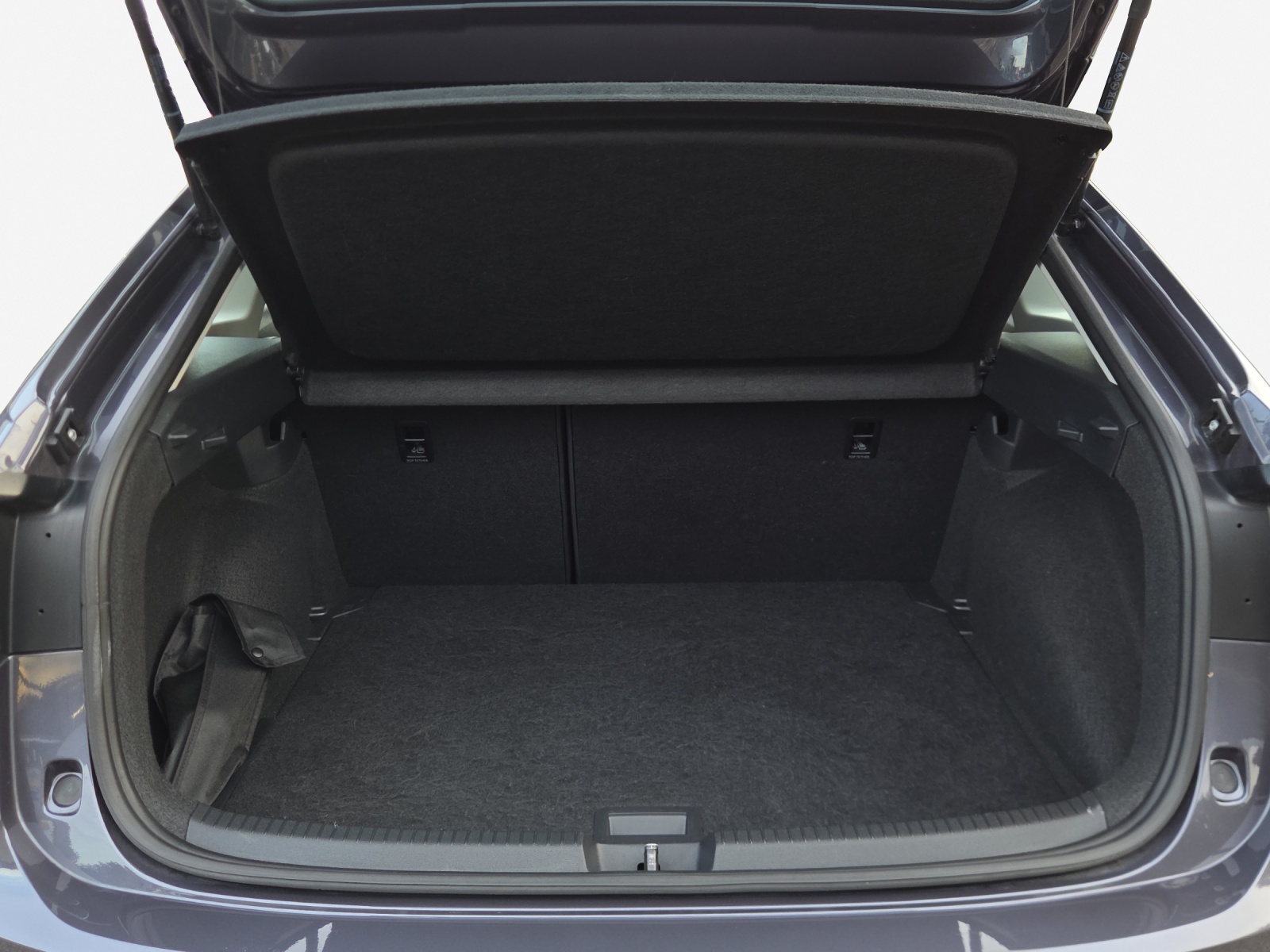 VW Taigo 1.0 TSI Life DSG-image-12